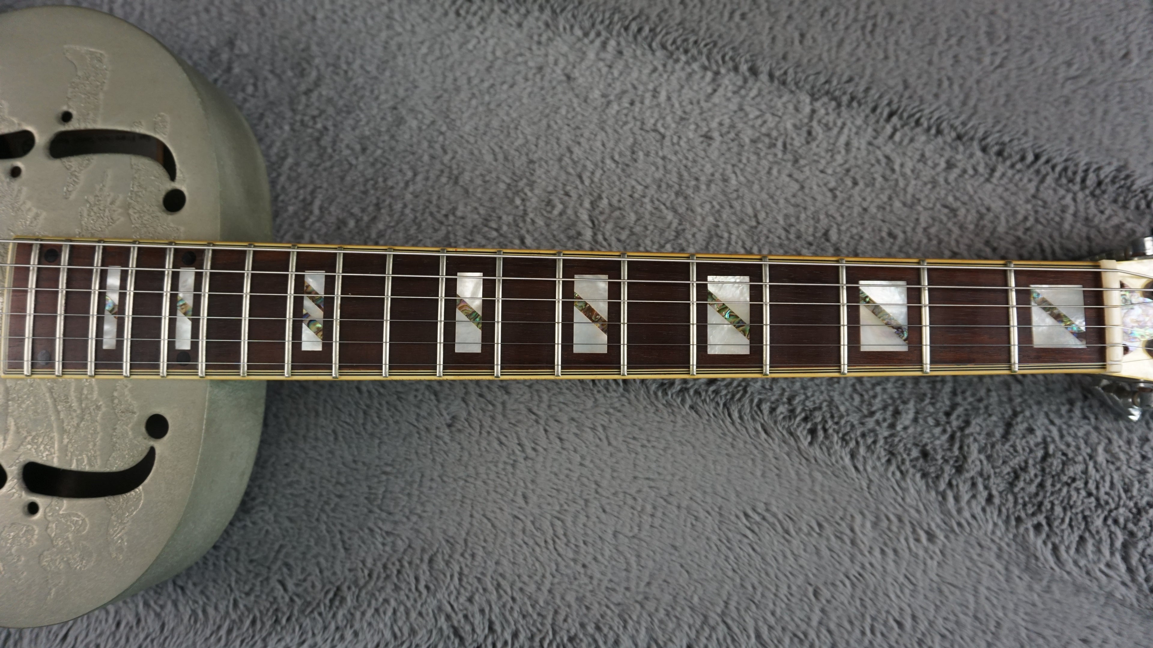 Gill Tone Resonator Japan Rare w/ Original Hard Case