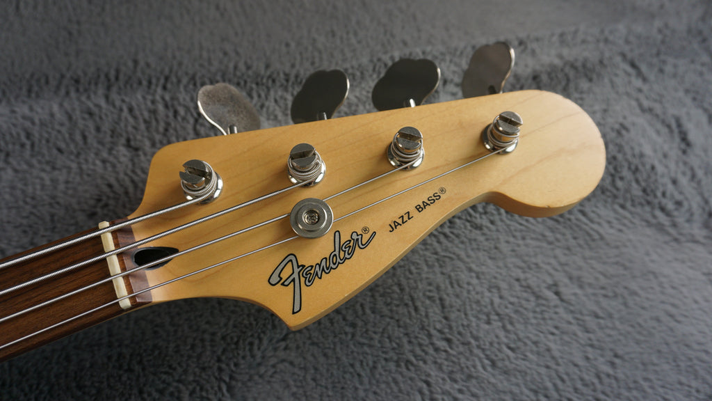 Fender Jazz Bass 1995 - White Japan Bass Guitar