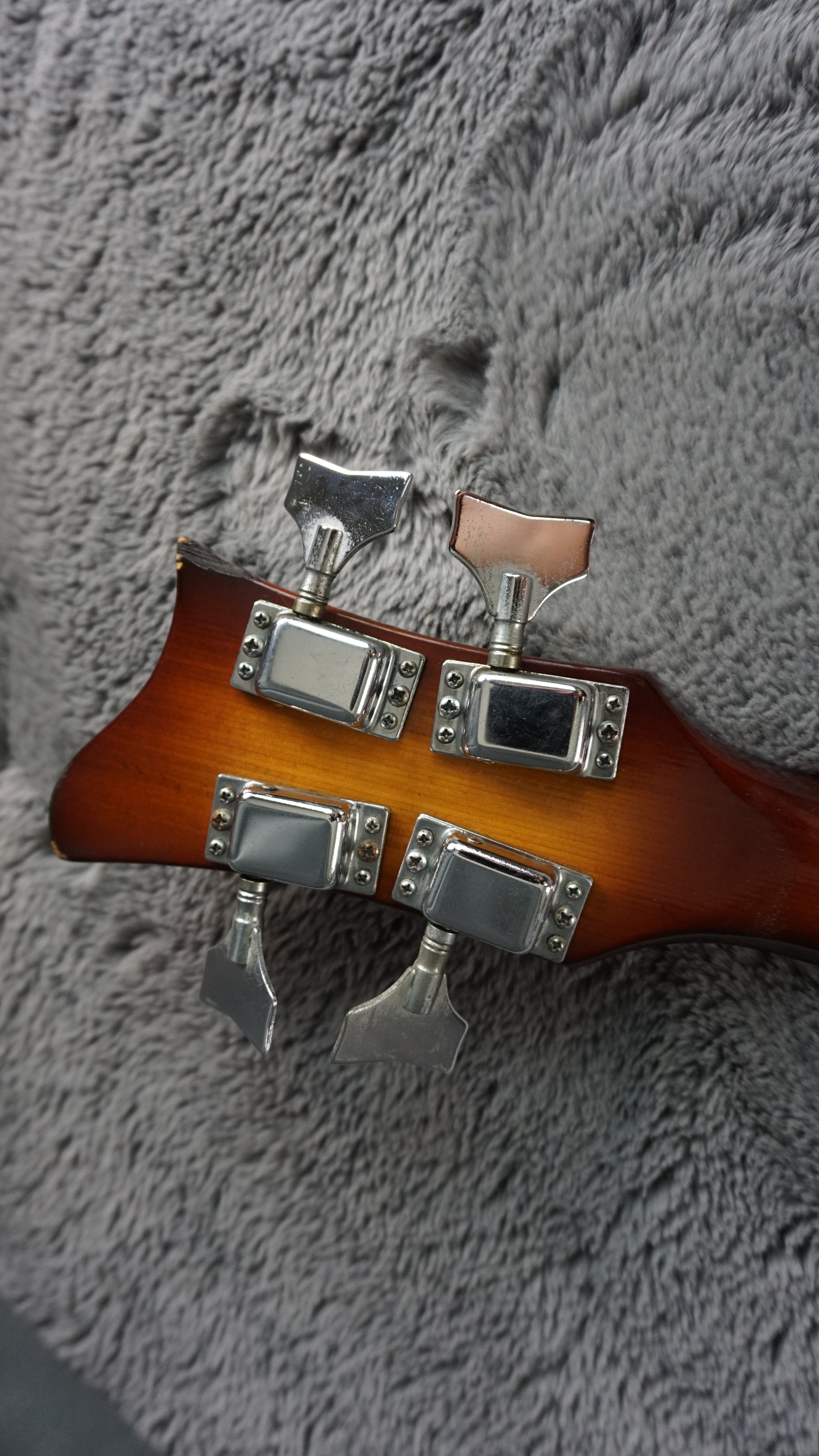 Greco Violin Bass Vintage - Sunburst Semi-Hollow Lefty