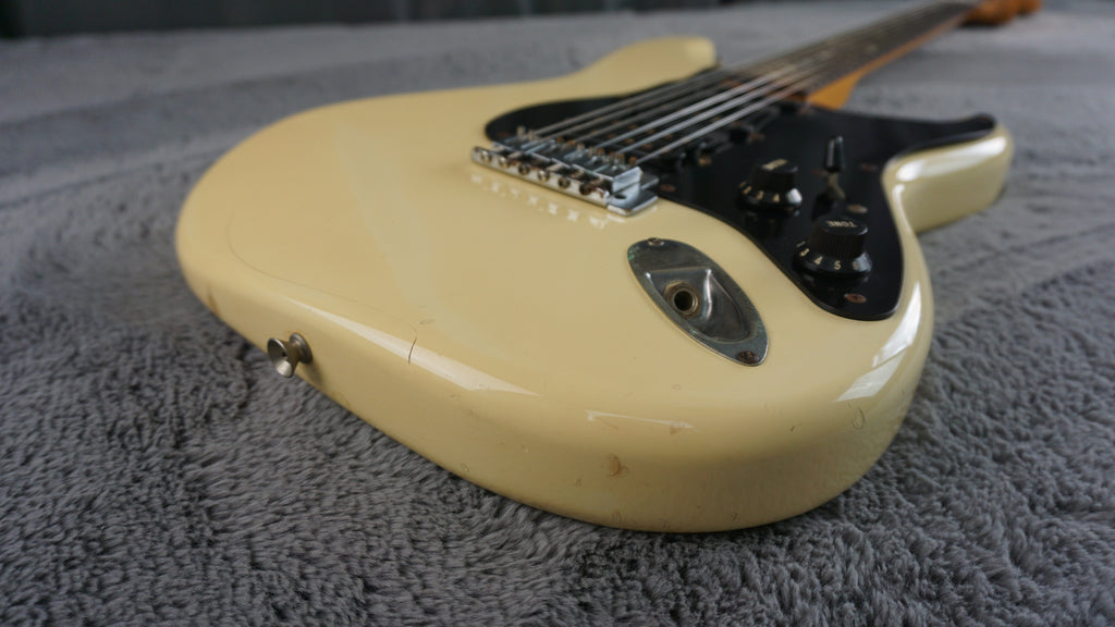 Fender Stratocaster 1984 - 1987 - White Japan