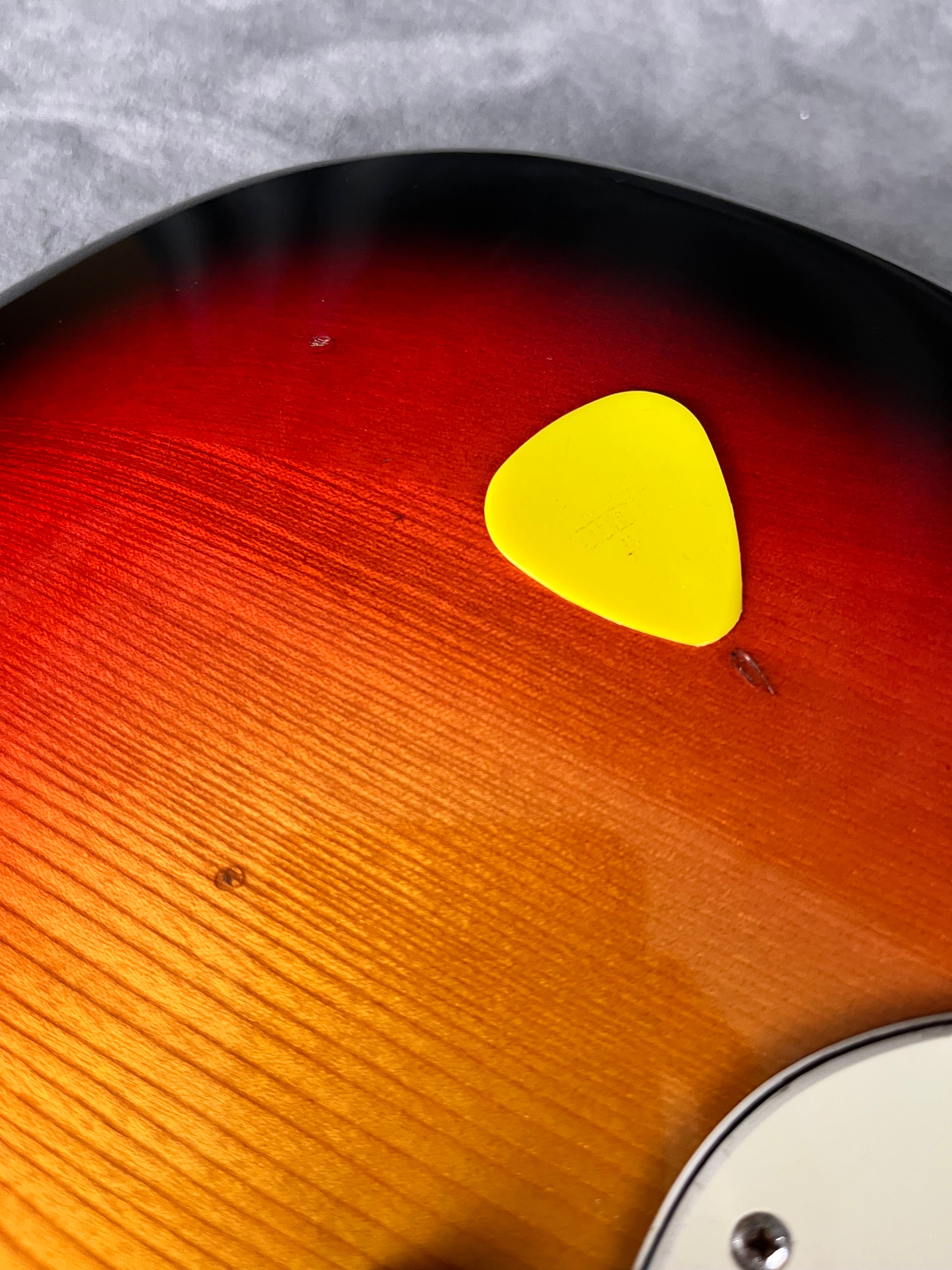 Daion JooDee Artist Custom JST-45YS Rare MIJ! Yamaki 1976 3 Tone burst