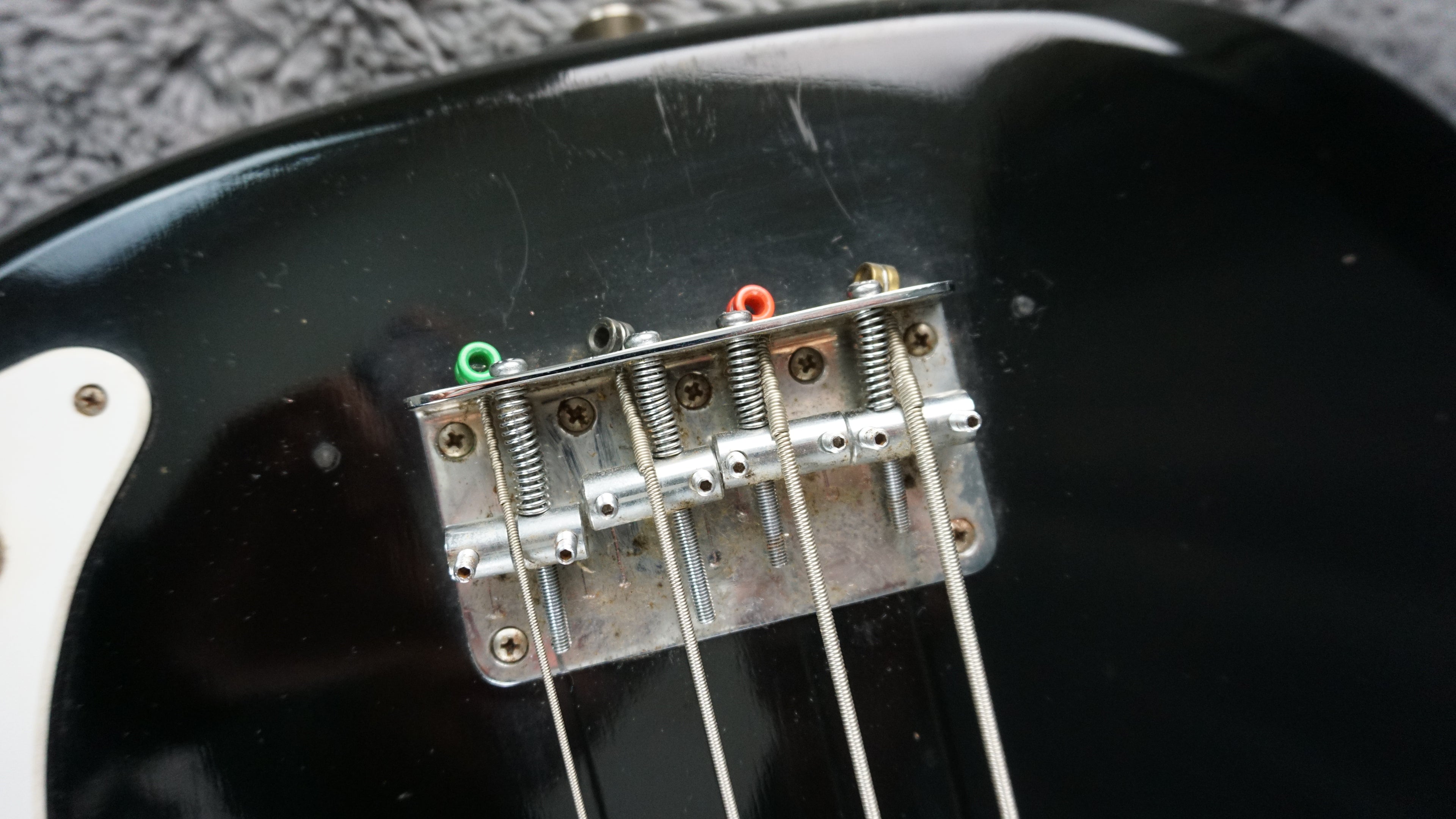 Heart Man Suzuki Precision/Musicmaster Style Bass 1970s - Black