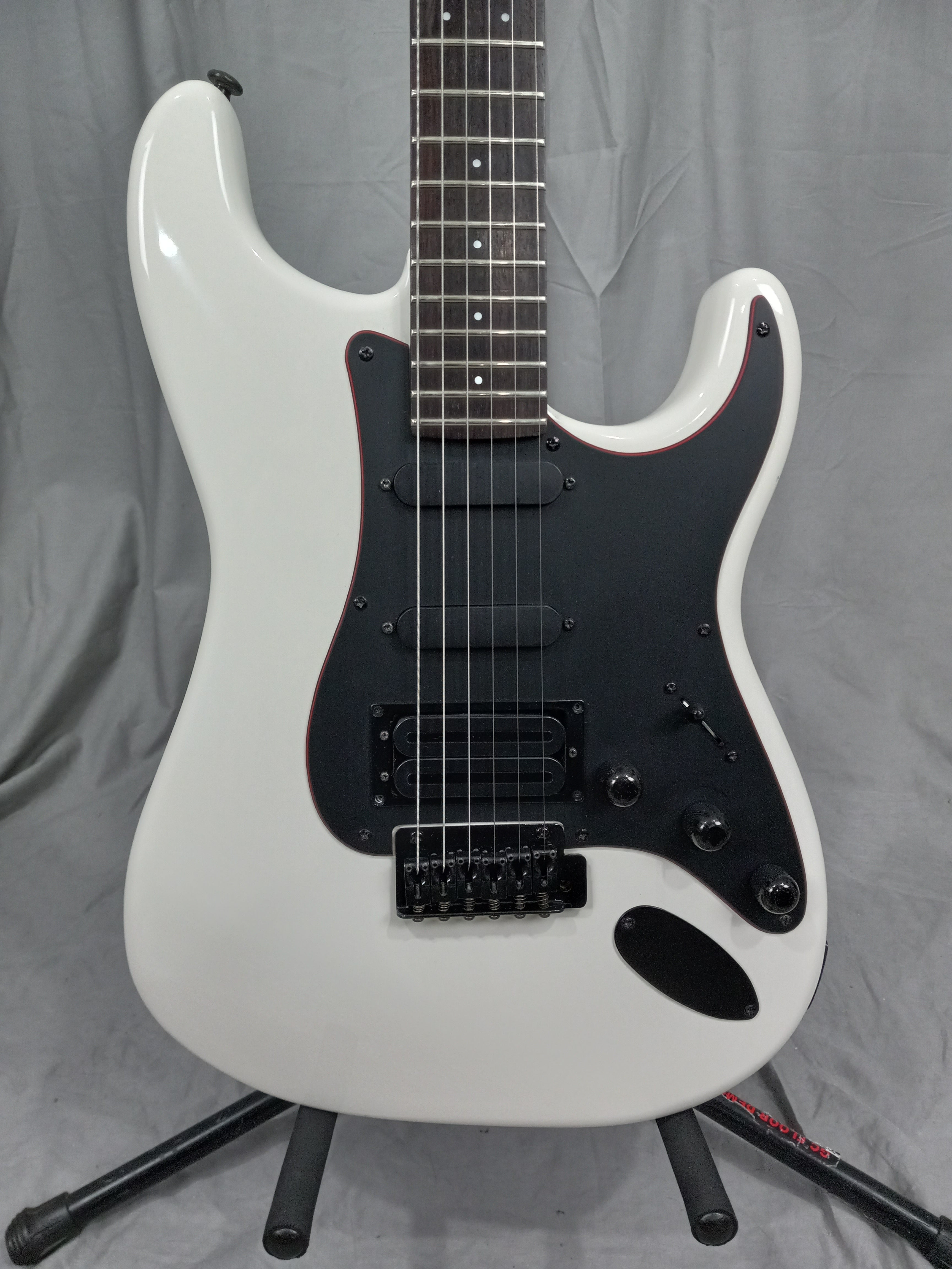 Tokai MAT M-603 BBR 1987 Black/White
