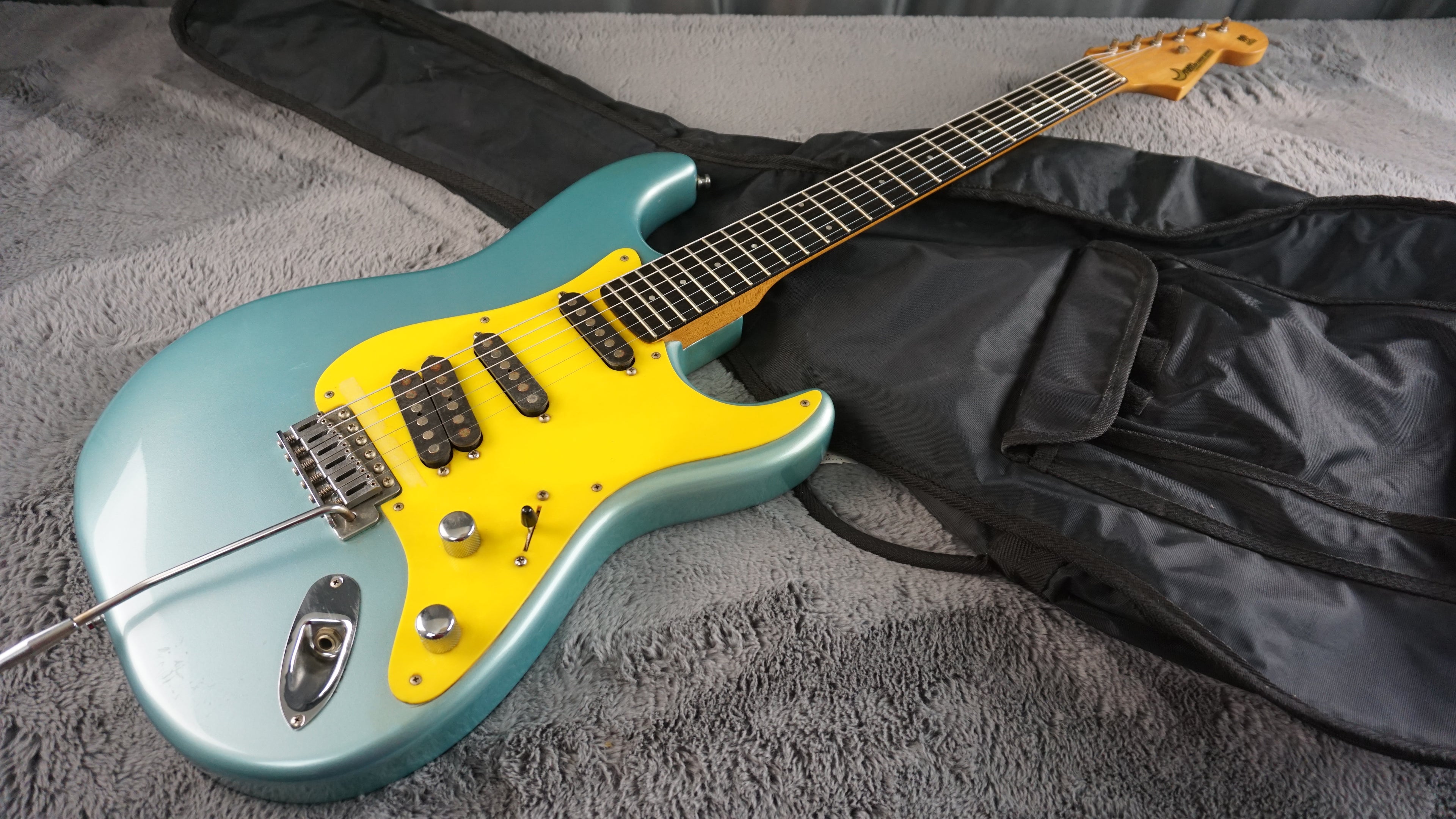 Moon Custom Guitars PGM S Style Japan HSS Teal