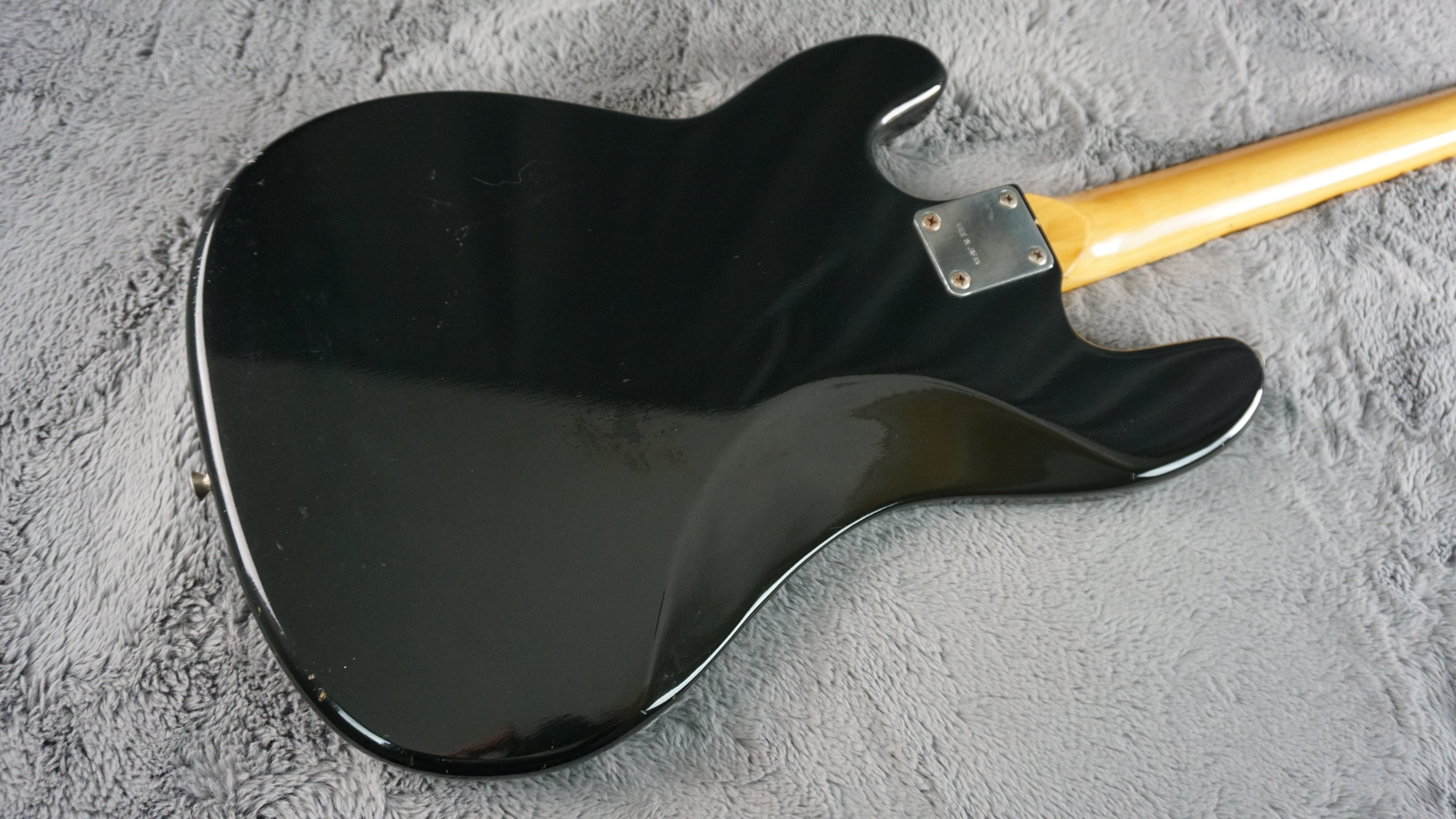 Heart Man Suzuki Precision/Musicmaster Style Bass 1970s - Black