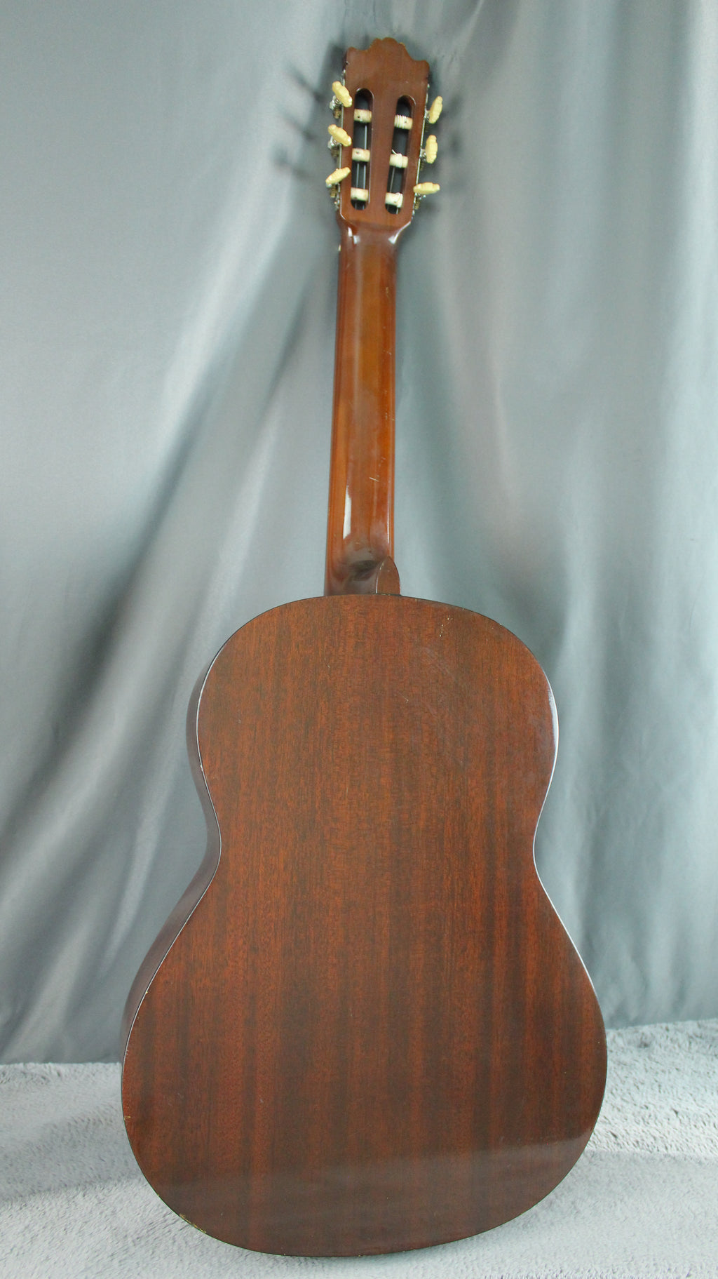 Yamaha C-150 Japan Classical Guitar