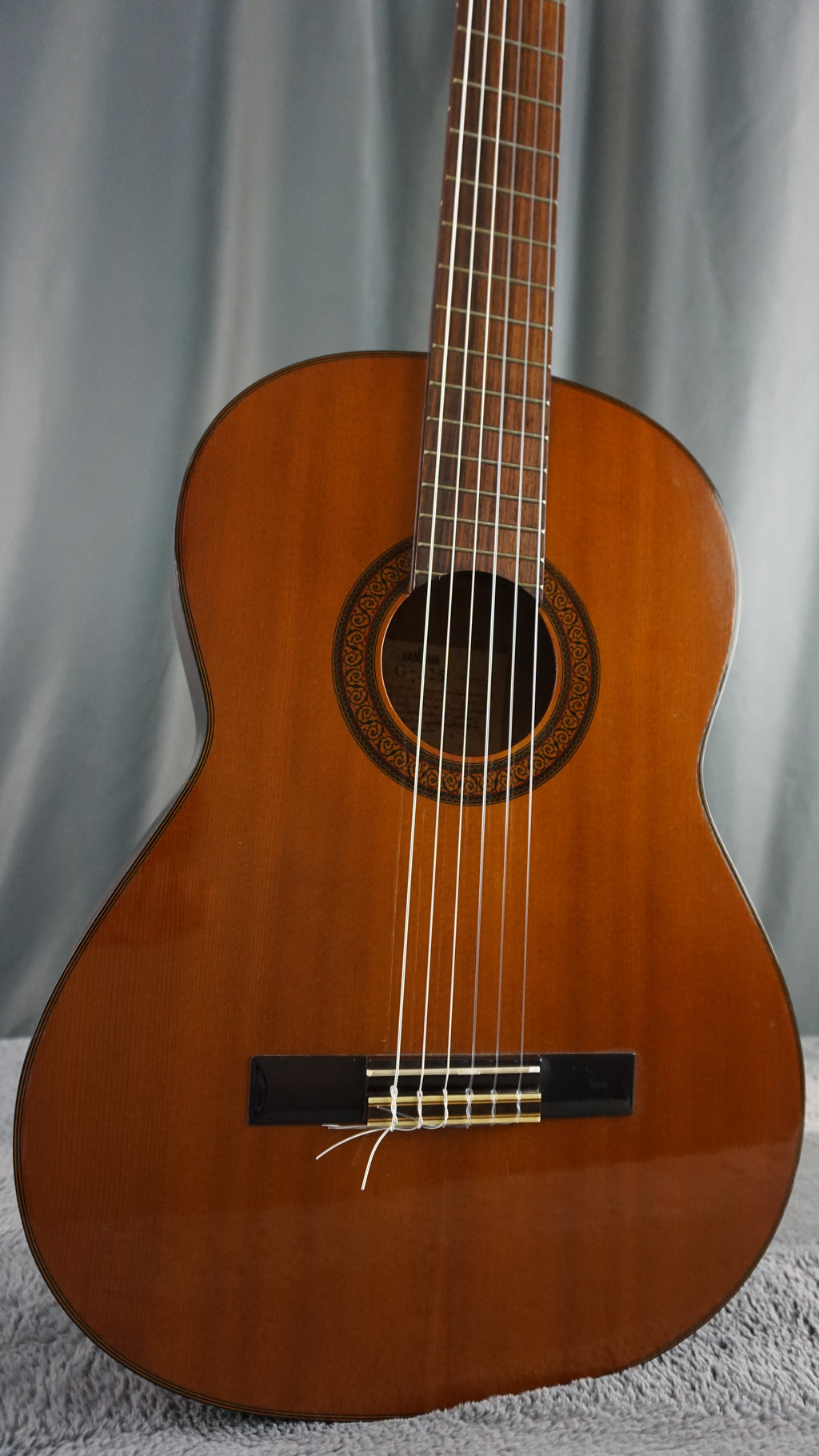 Yamaha G-225 Classical Guitar