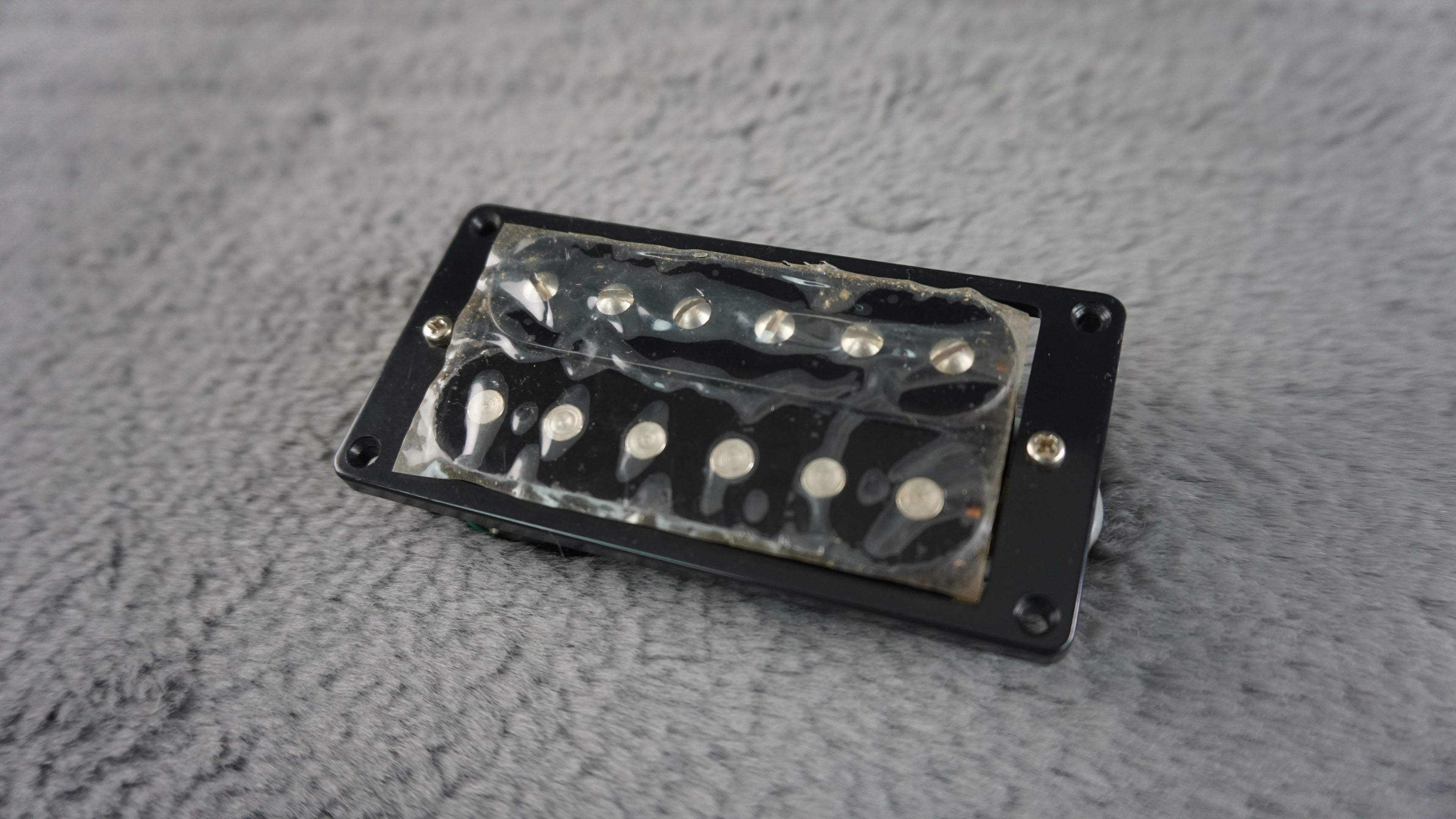 Tokai 4-Wire Black Humbucker w/ Black Pickup Ring
