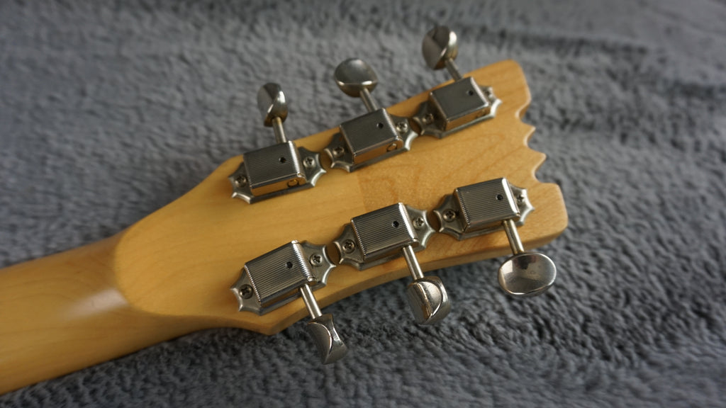 MarineRider Mosrite Ventures Model with Built In Amp 1990’s - Sunburst