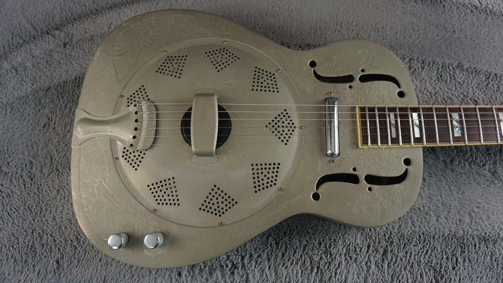 Gill Tone Resonator Japan Rare w/ Original Hard Case