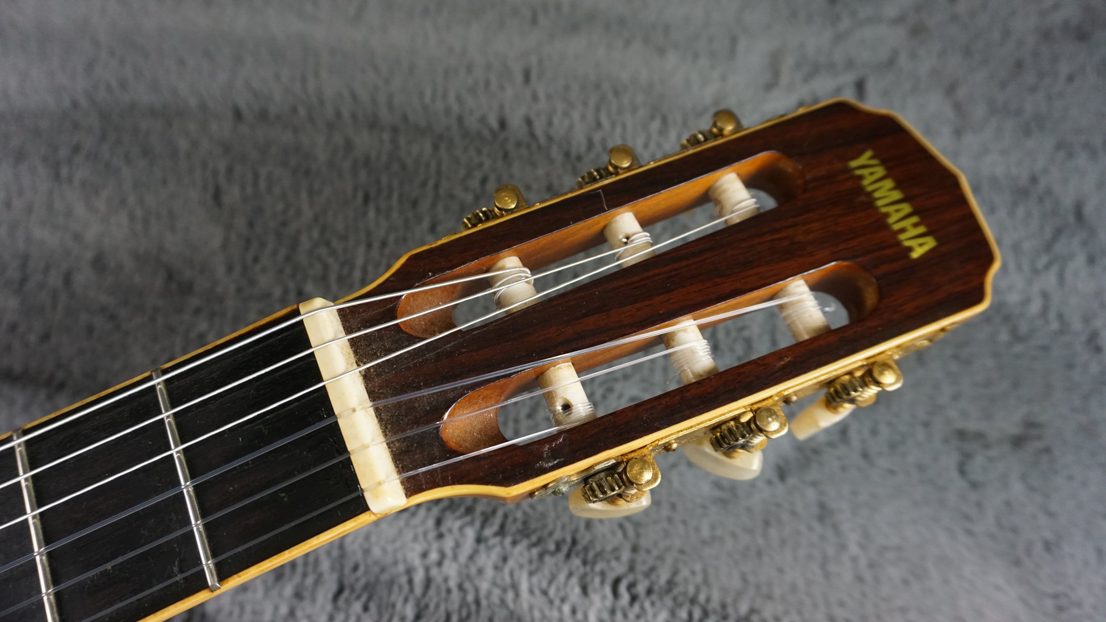 Yamaha CP-400 Classical Guitar Japan Brazilian Rosewood