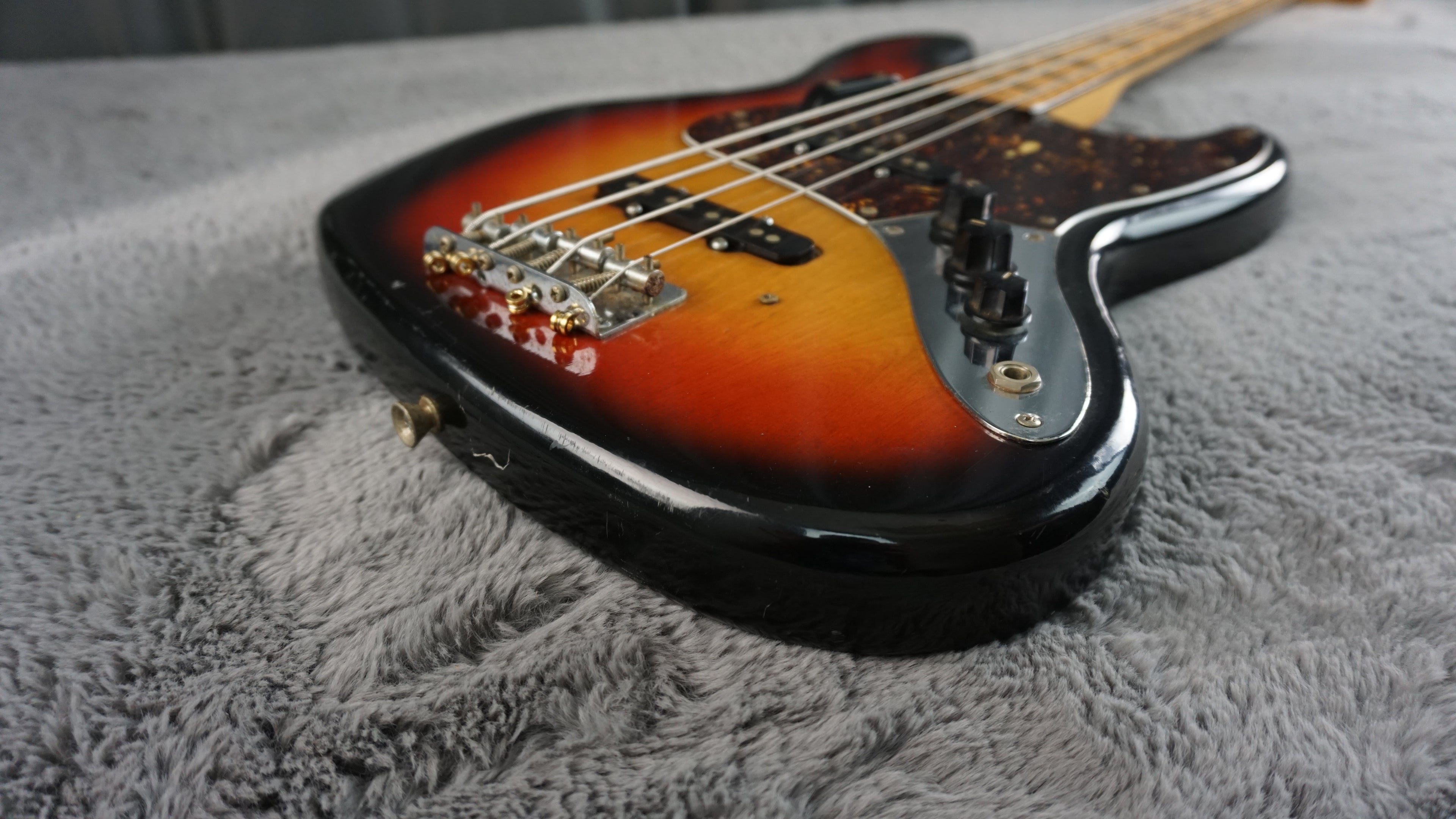 Fresher Personal Bass - Sunburst Jazz Bass Type