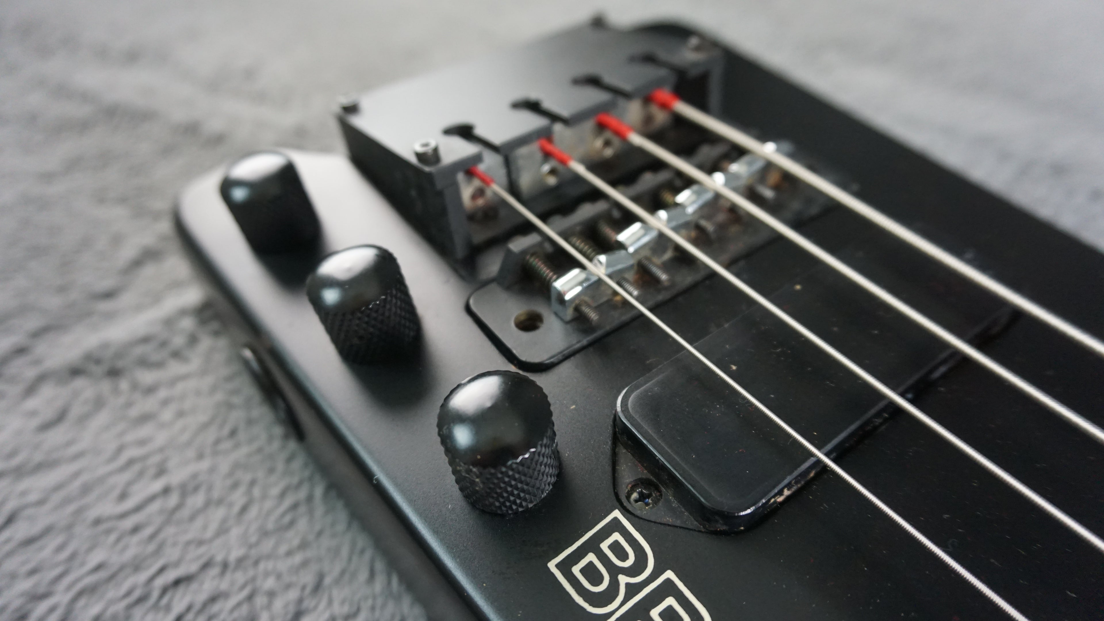 Mavis Brianberger Headless Bass 80s - Black Japan Vintage