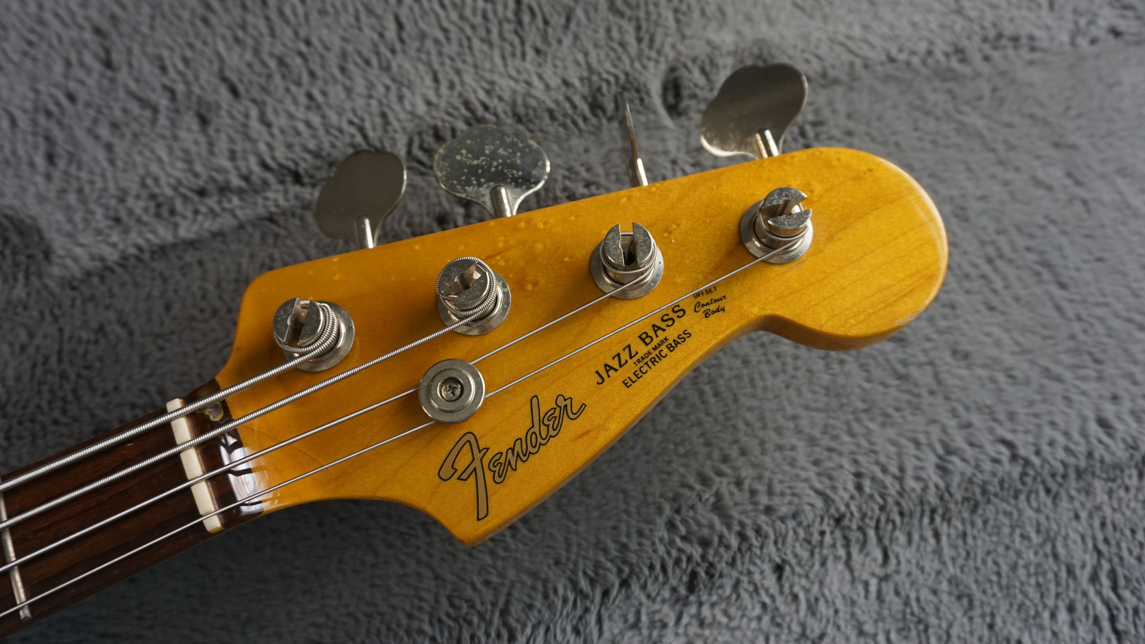 Fender Jazz Bass 93 - 94 - Sunburst Birdseye Maple Neck