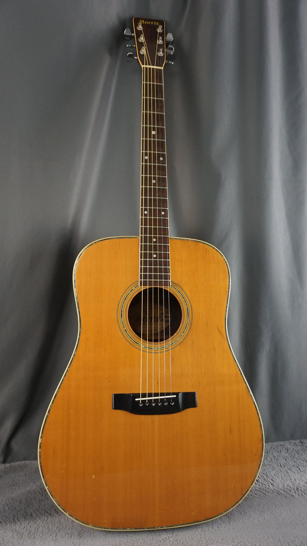 Morris W-28 "D-28 Style" Japan Acoustic Guitar