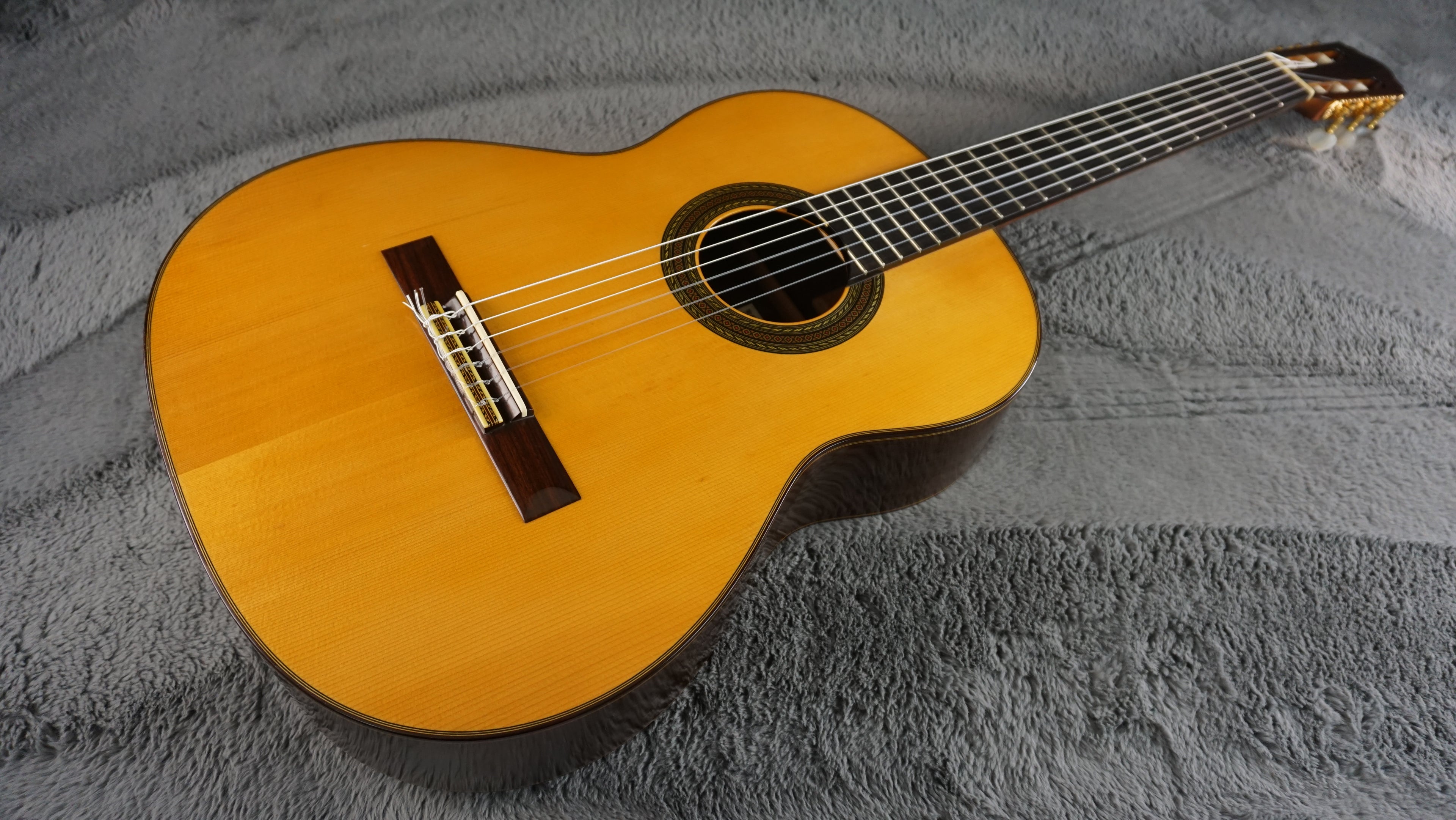 Teruaki Nakade C30 2001 Japan Classical Guitar Indian Rosewood