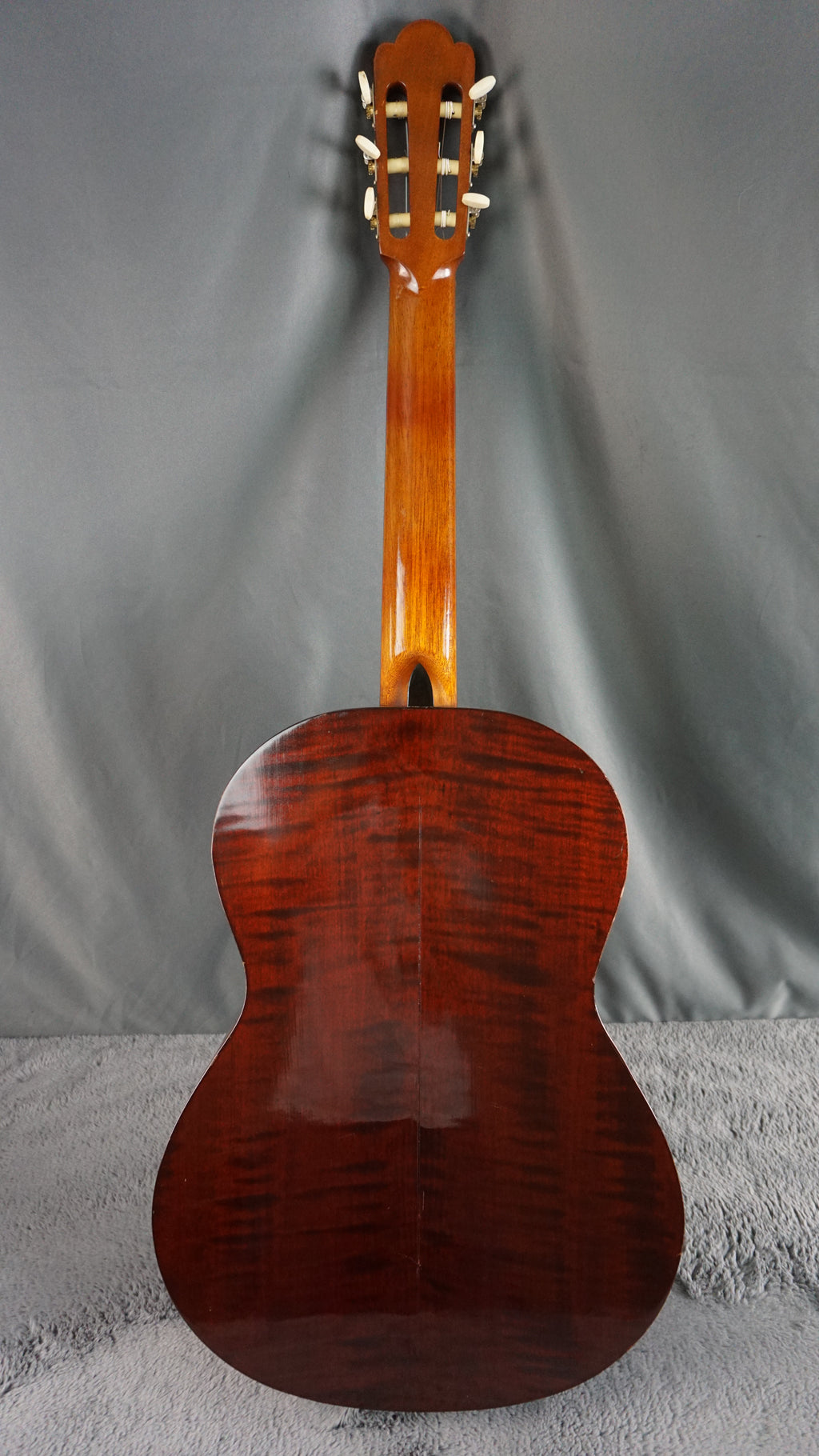 Sakazo Nakade No. 24 1962 Japan Classical