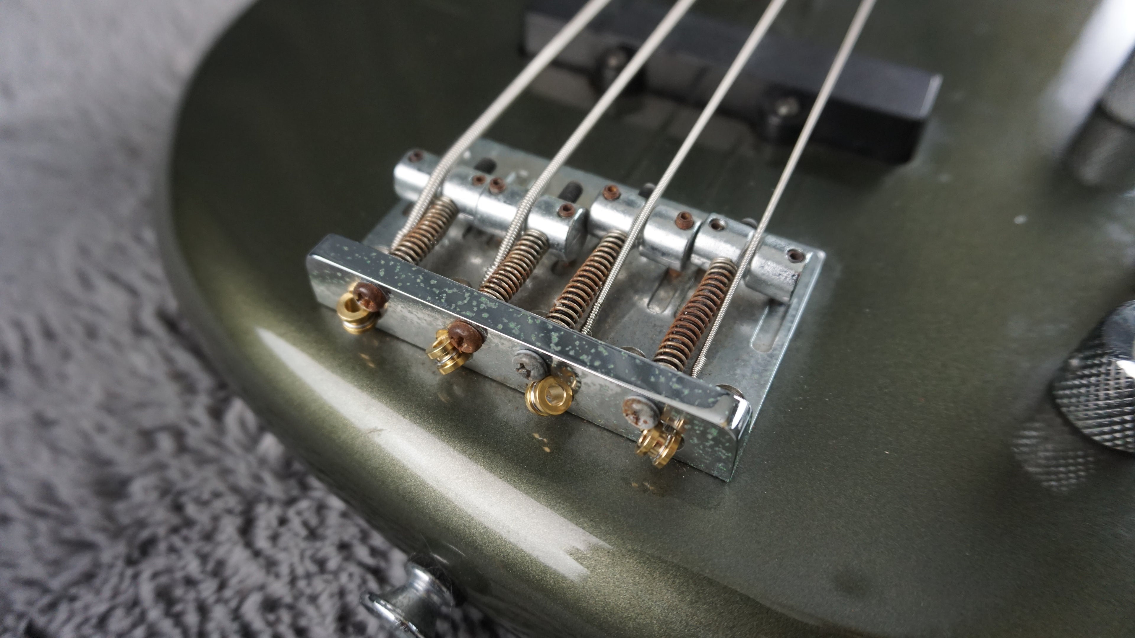 Charvel PJ Bass