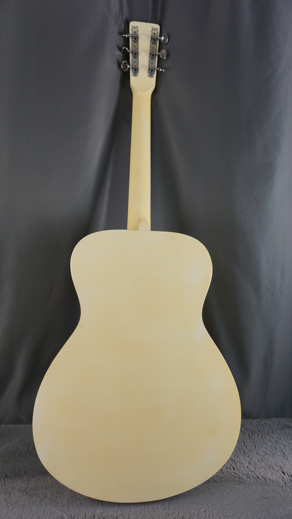 Hamox F150WH Japan Aged White Acoustic Guitar