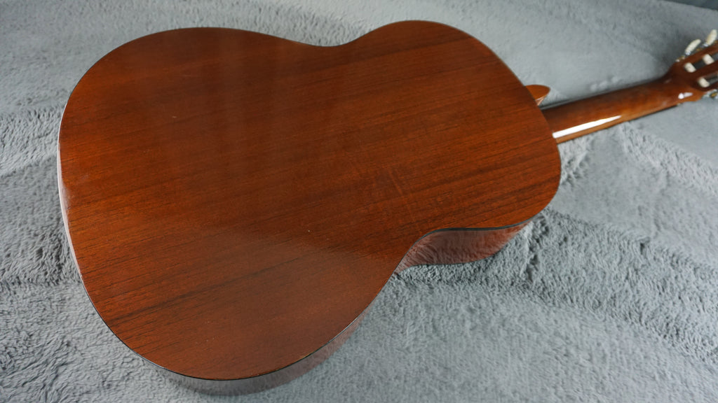 Yamaha C-180 Japan Classical Guitar