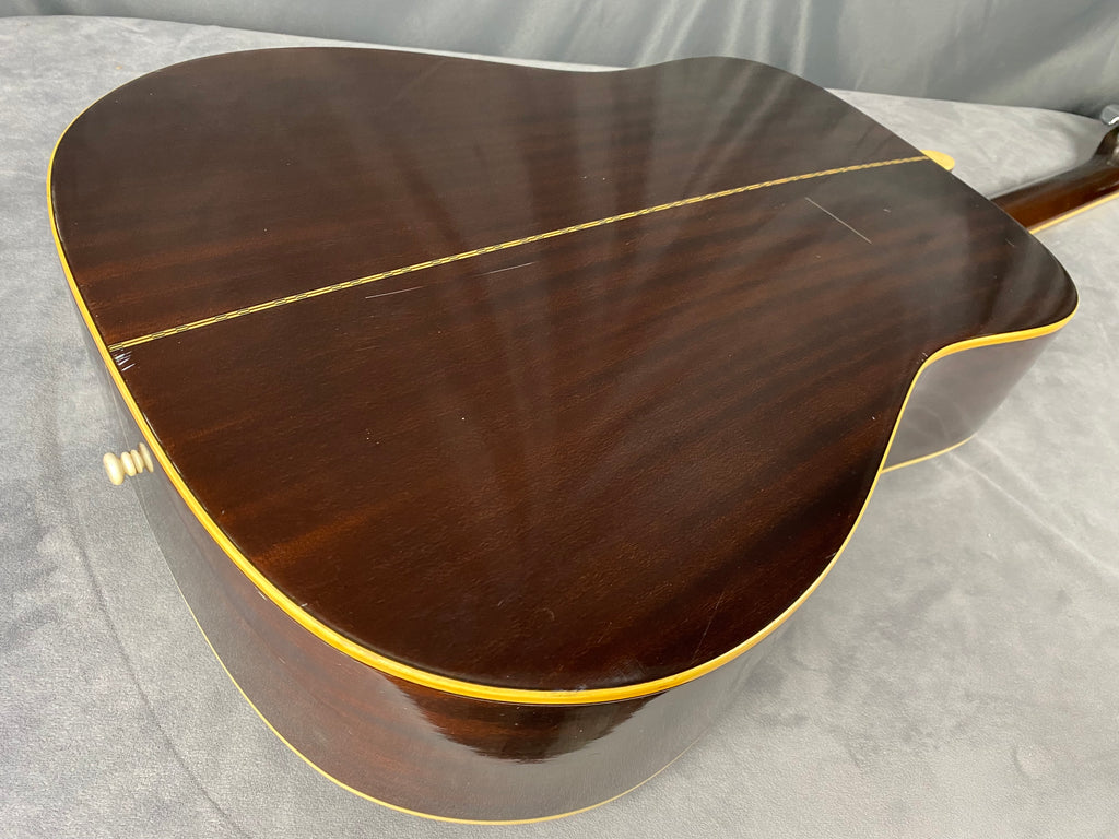 Yamaha FG-201 1977