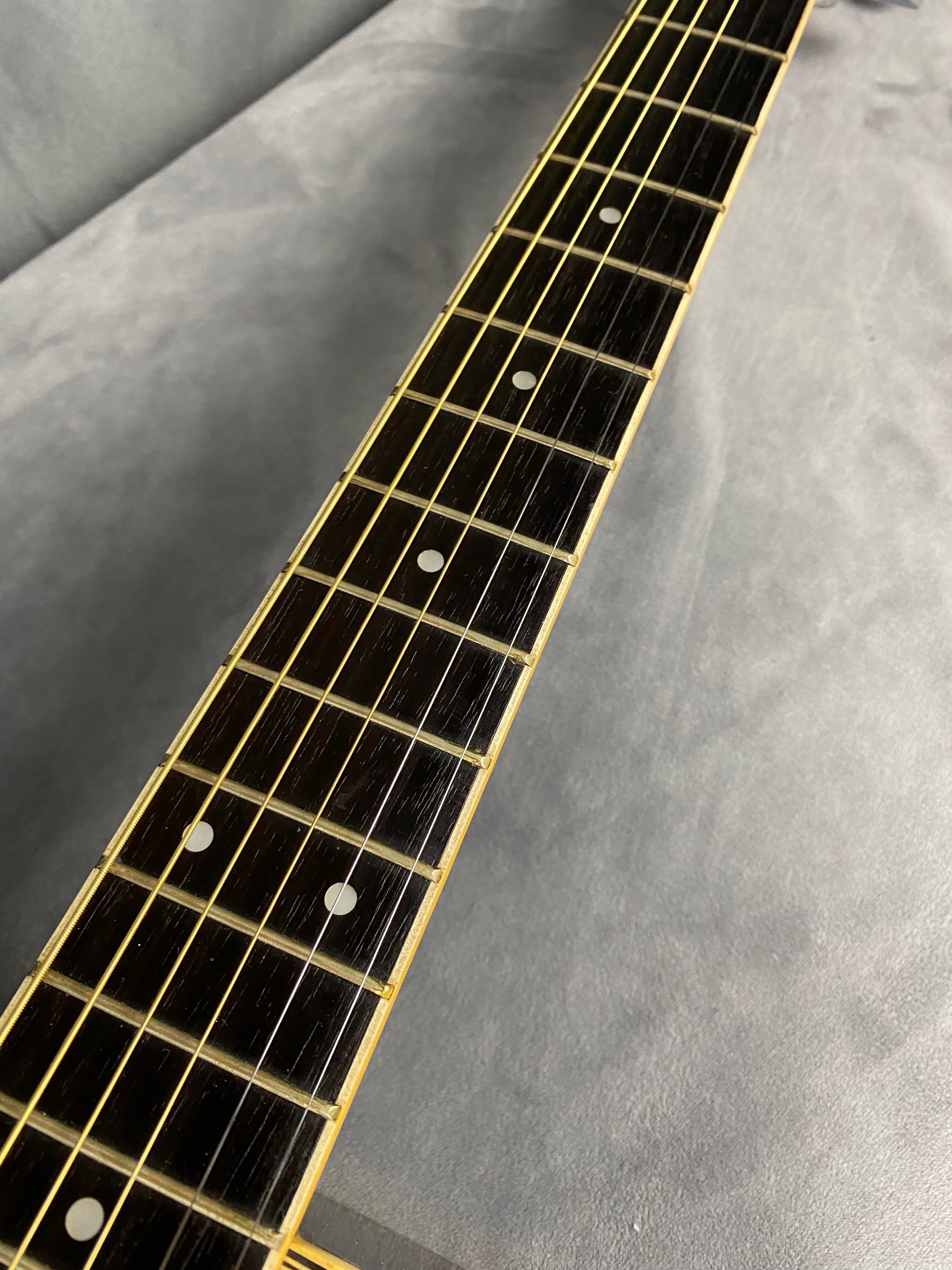 Yamaha FG-201 1977