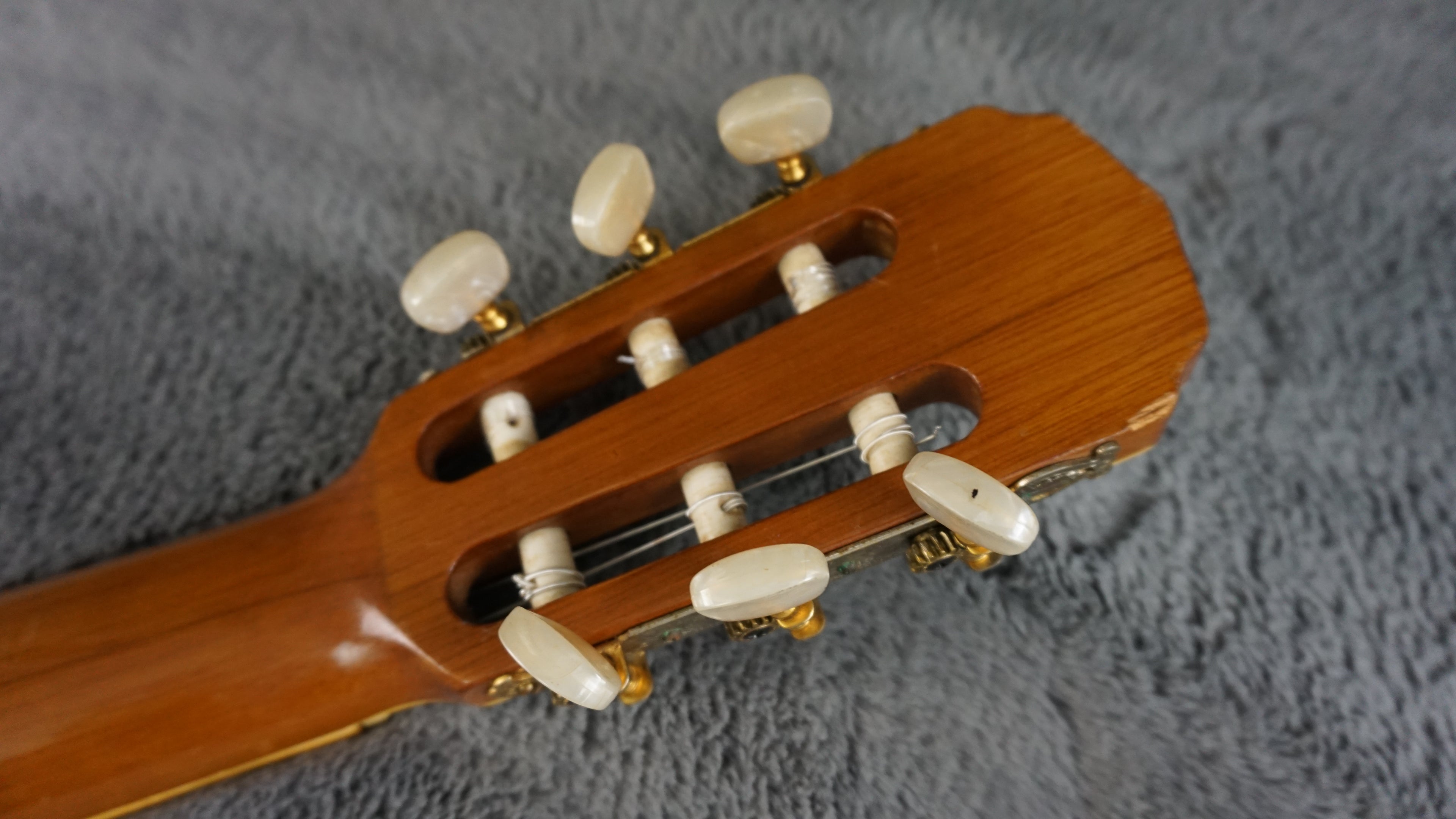 Yamaha CP-400 Classical Guitar Japan Brazilian Rosewood