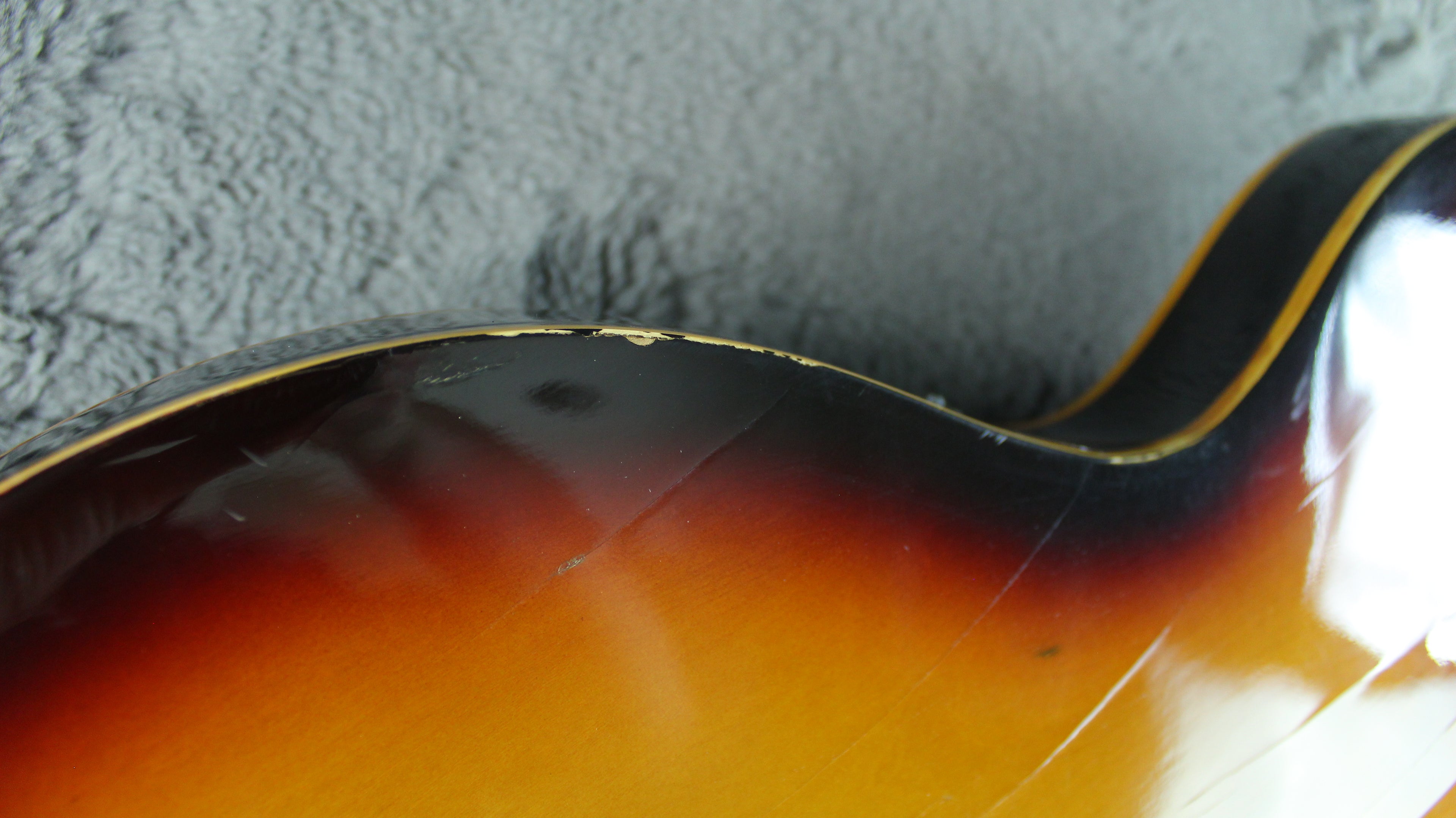 Semi-Hollow Sunburst Electric Guitar
