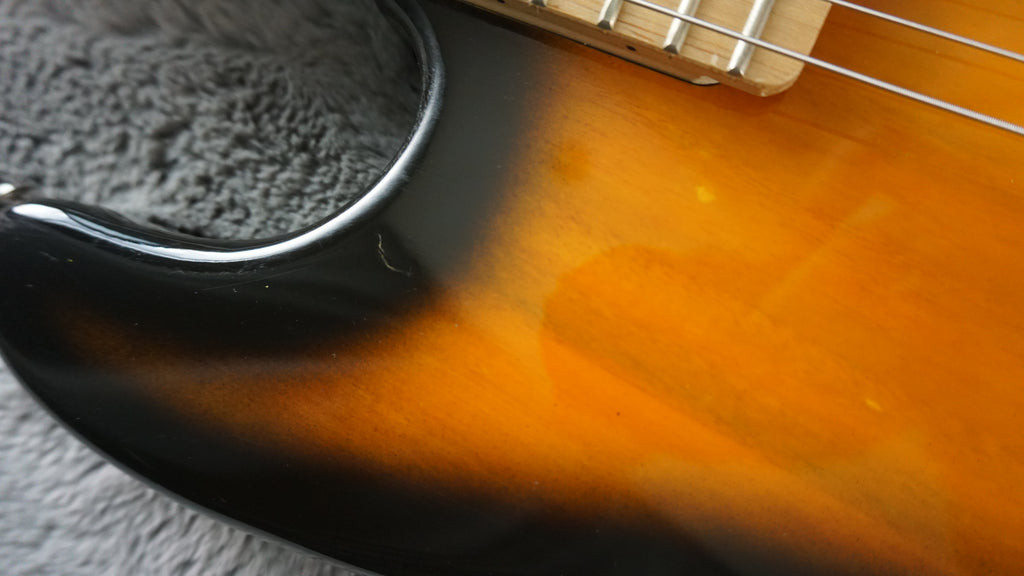 Davison - Tobacco Burst
