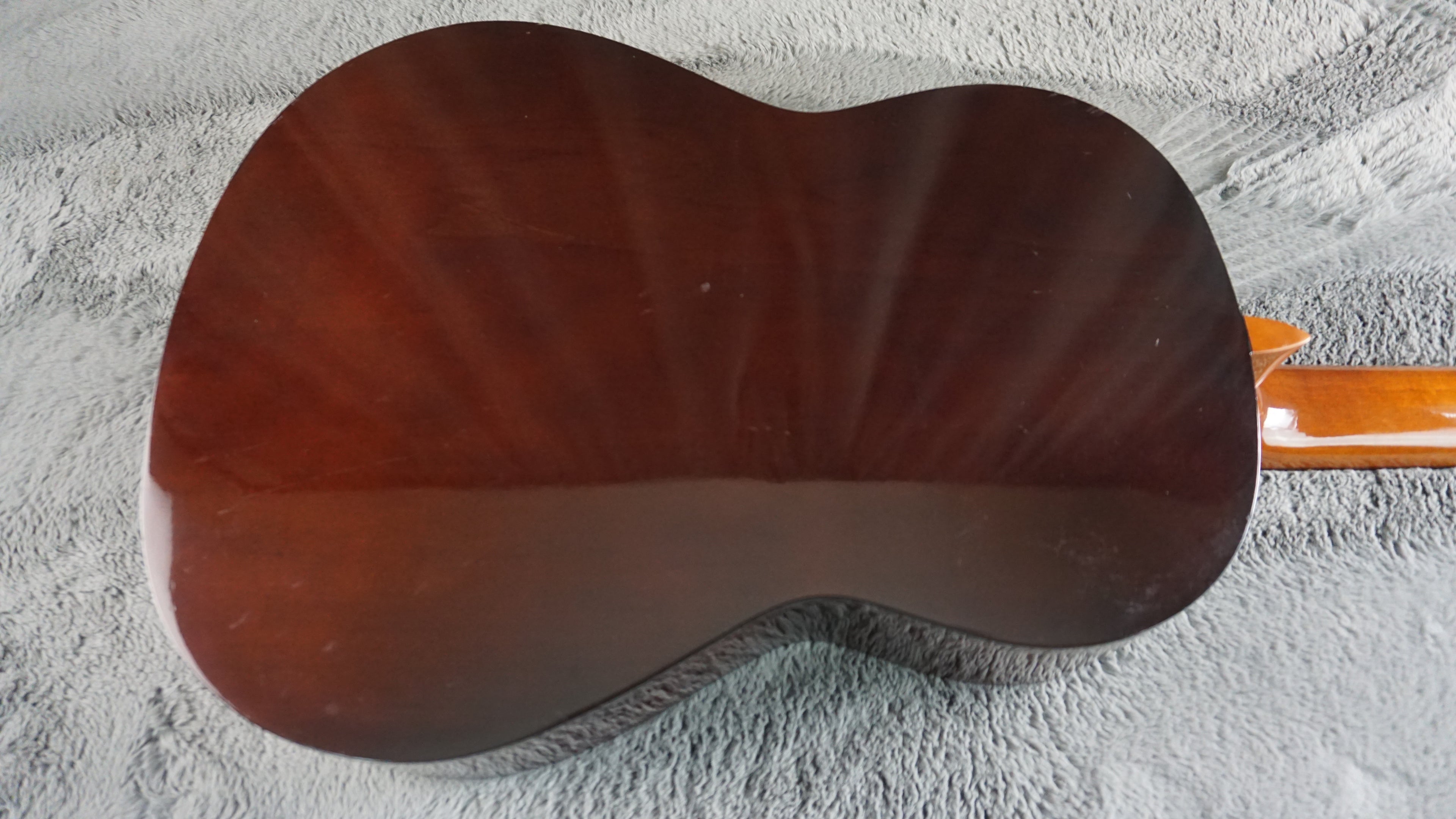 Yamaha G-225 Classical Guitar