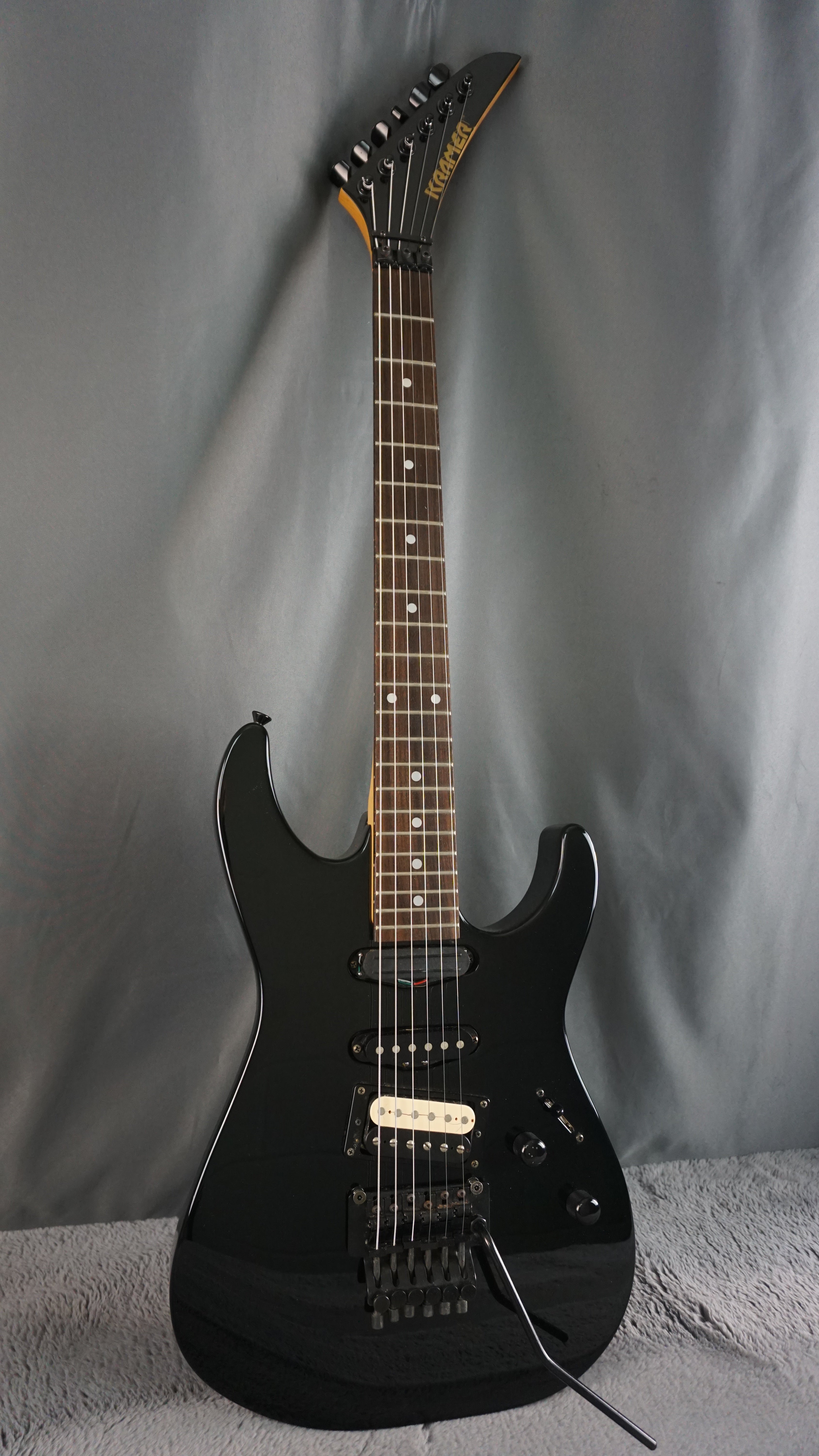 Kramer HSH - Black MIJ Electric Guitar