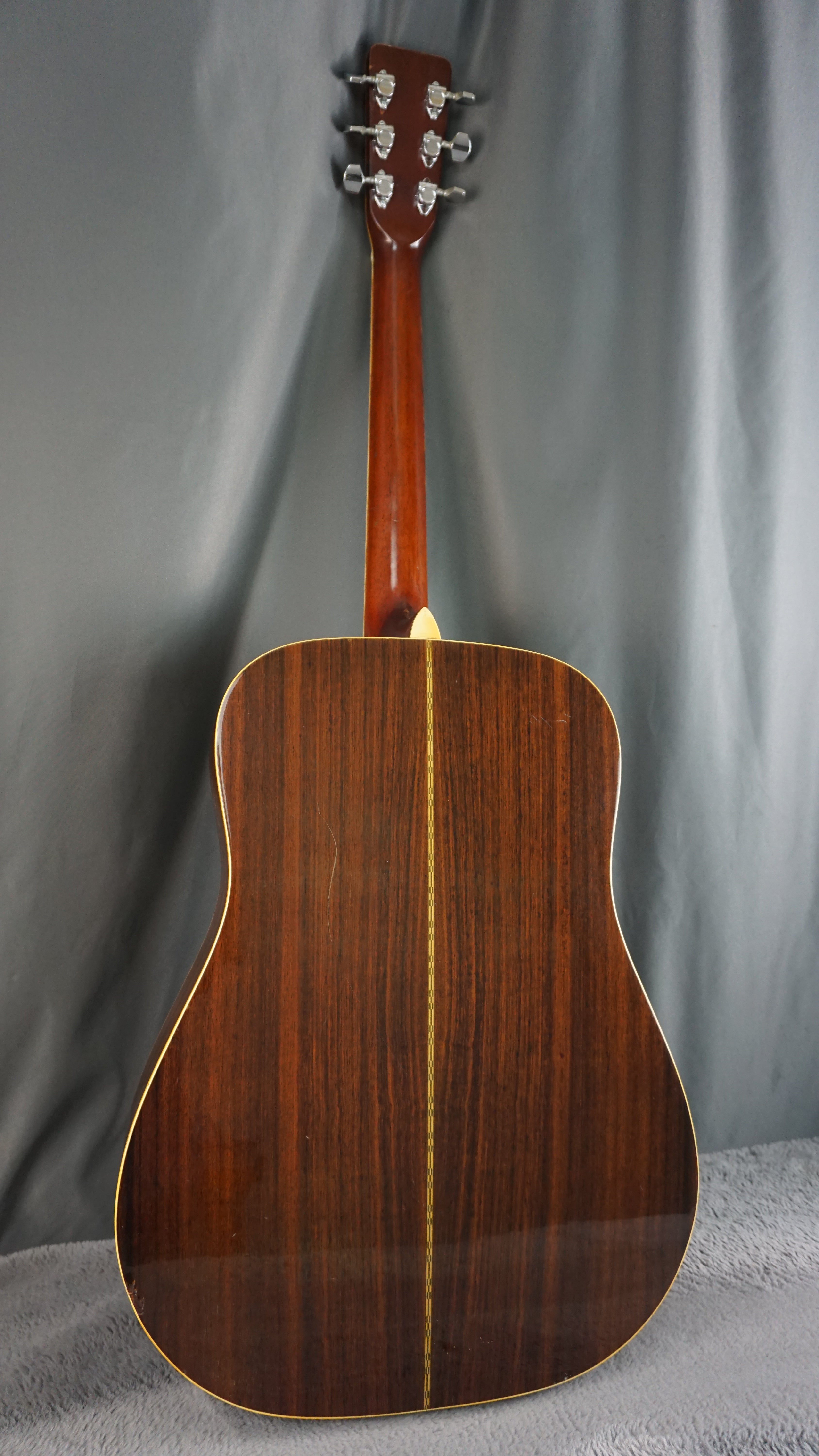 Morris W-28 "D-28 Style" Japan Acoustic Guitar