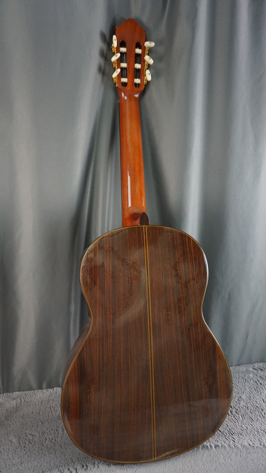 Yamaha GD-20 Grand Concert Classical Guitar