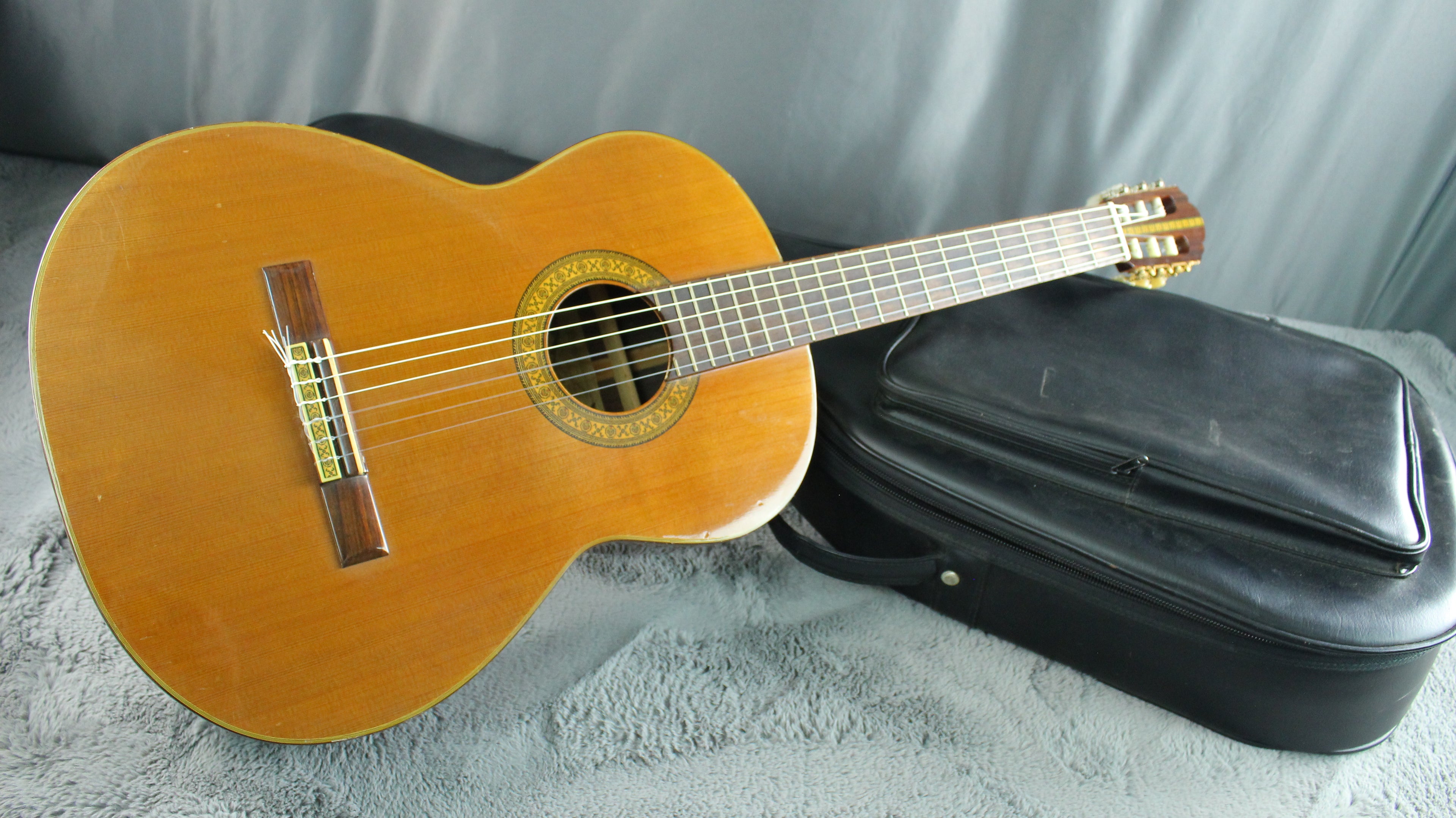 Kasuga G160 Japan Classical Guitar.  1960's
