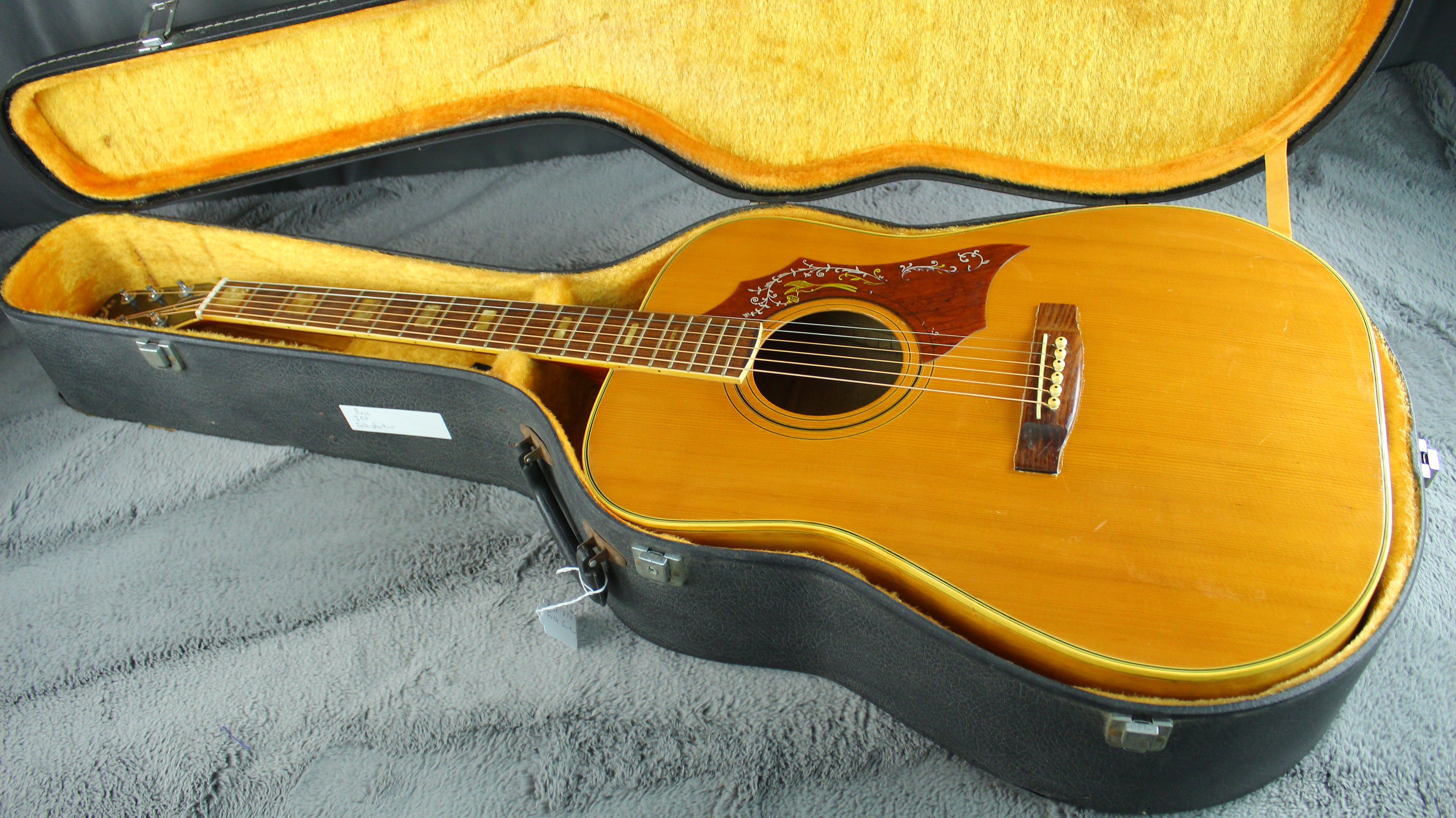 Roje by Zen-On 250 Hummingbird Style Acoustic Japan