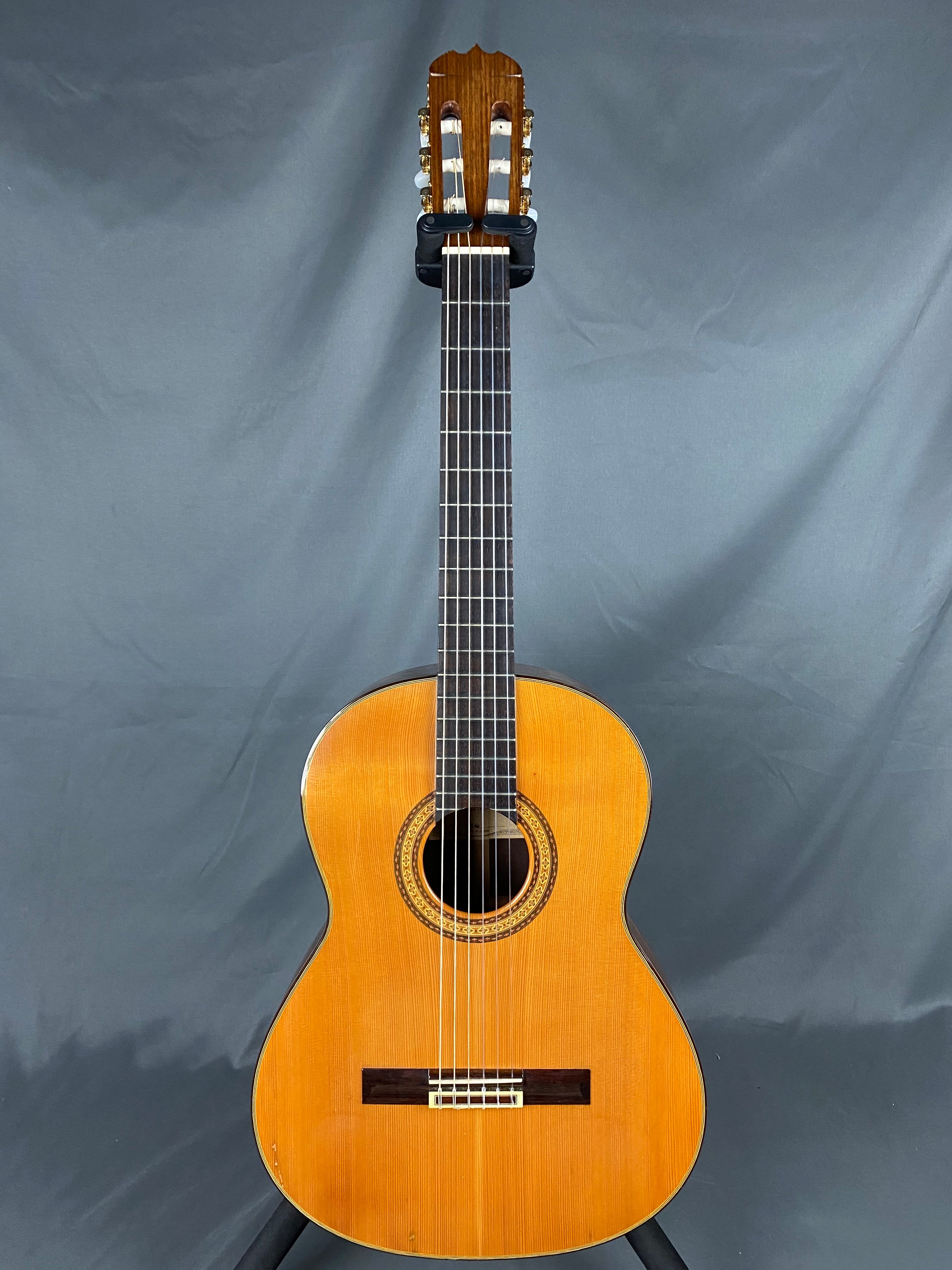 T. Matsuoka M-40 Rare MIJ Concert Guitar 1980’s