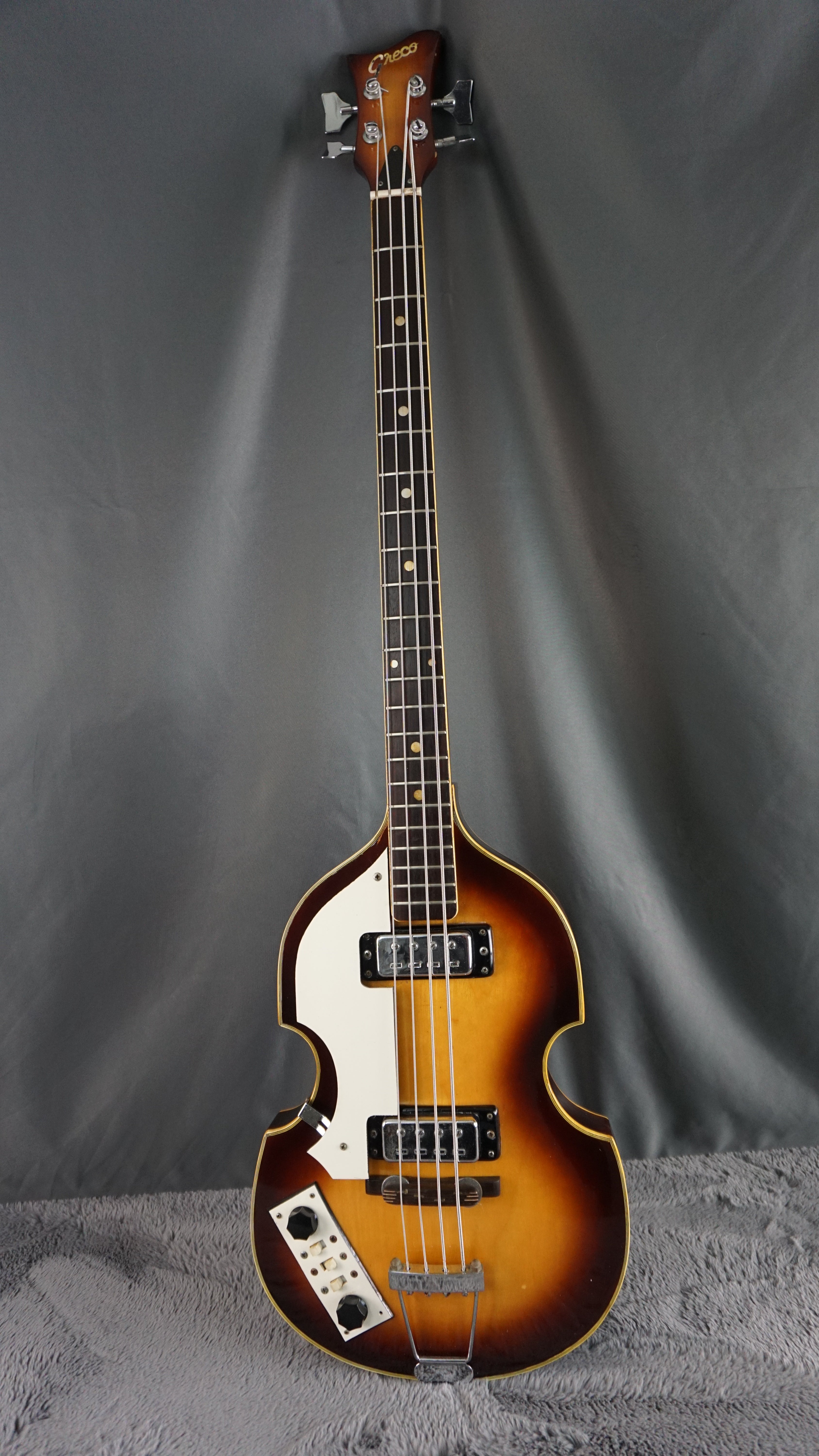 Greco Violin Bass Vintage - Sunburst Semi-Hollow Lefty