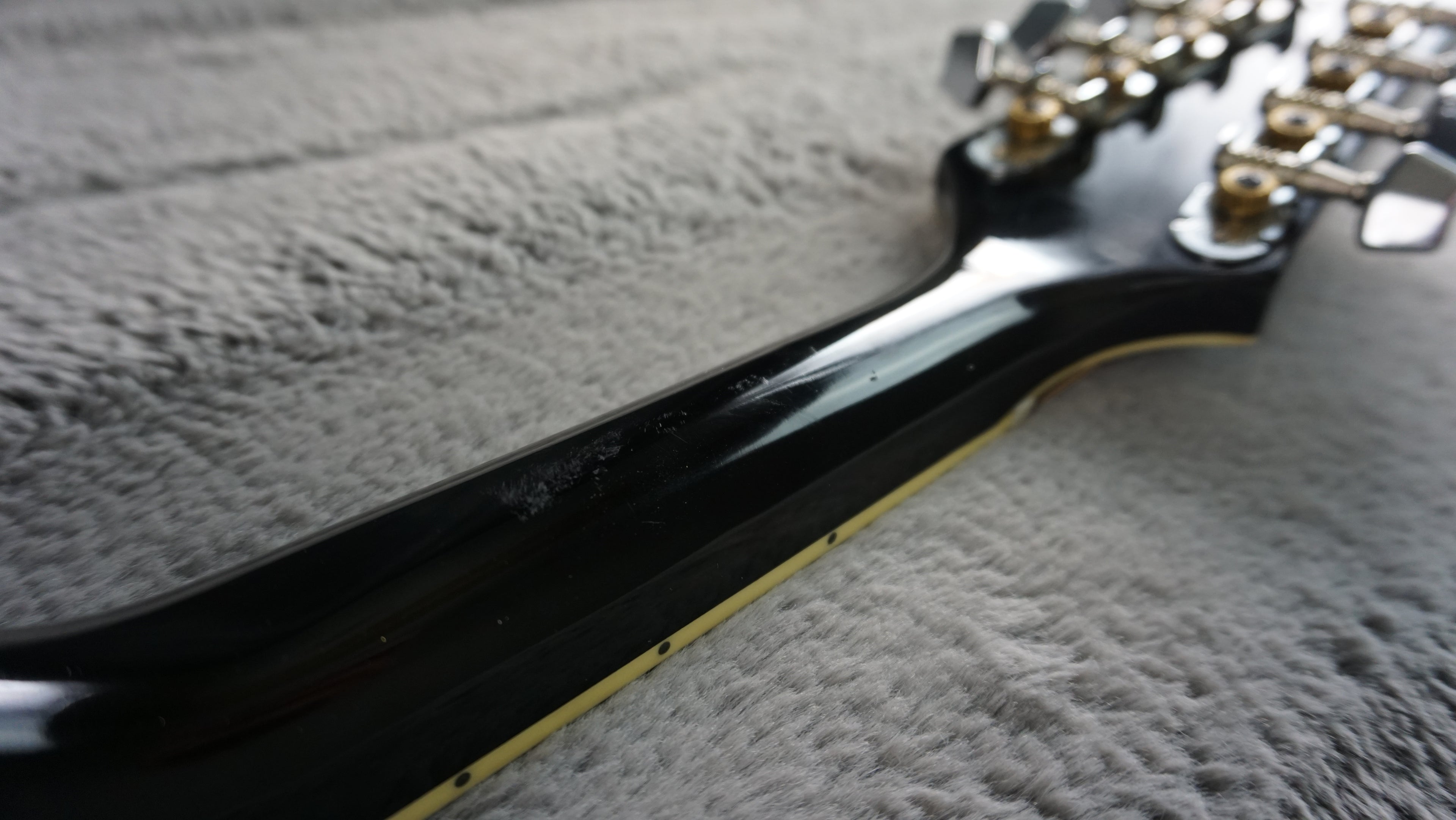 Aria AM-20E Japan Mandolin w/ Hard Case