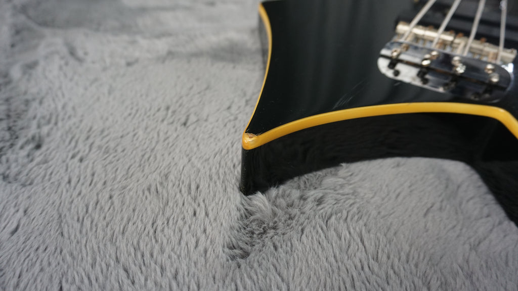 Burny XB-95H - Black Bass Guitar