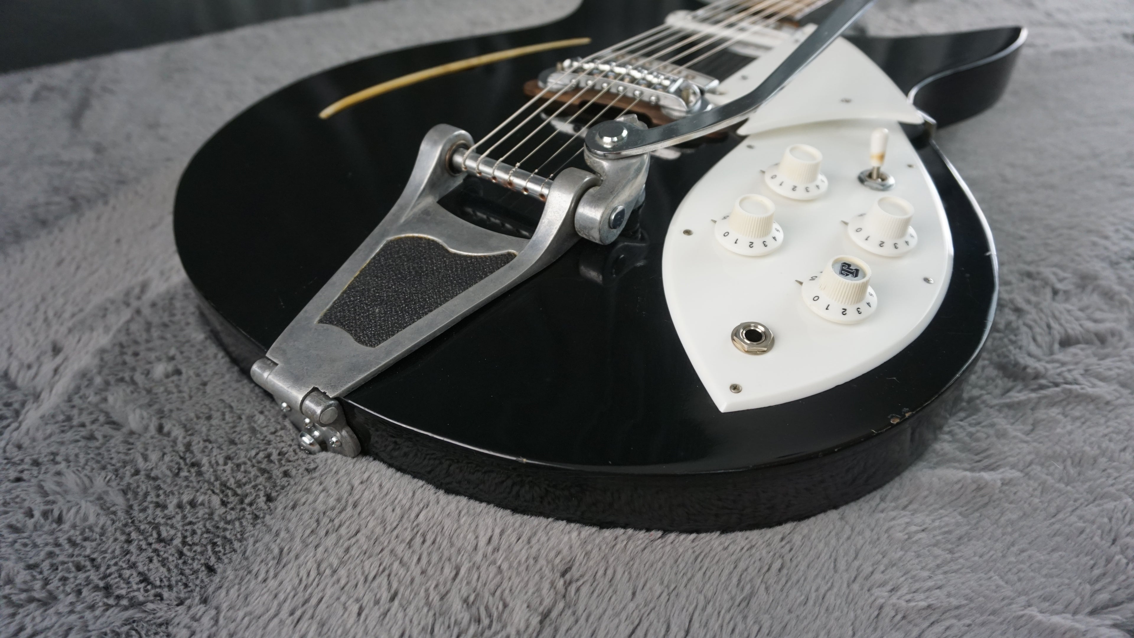 Guyatone SG42T 1960s - Black Super Rare Double Cut Japan