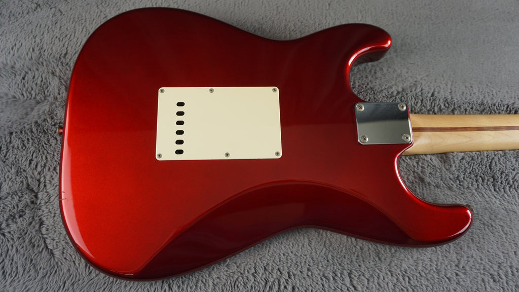 Fender Stratocaster - Cherry Japan