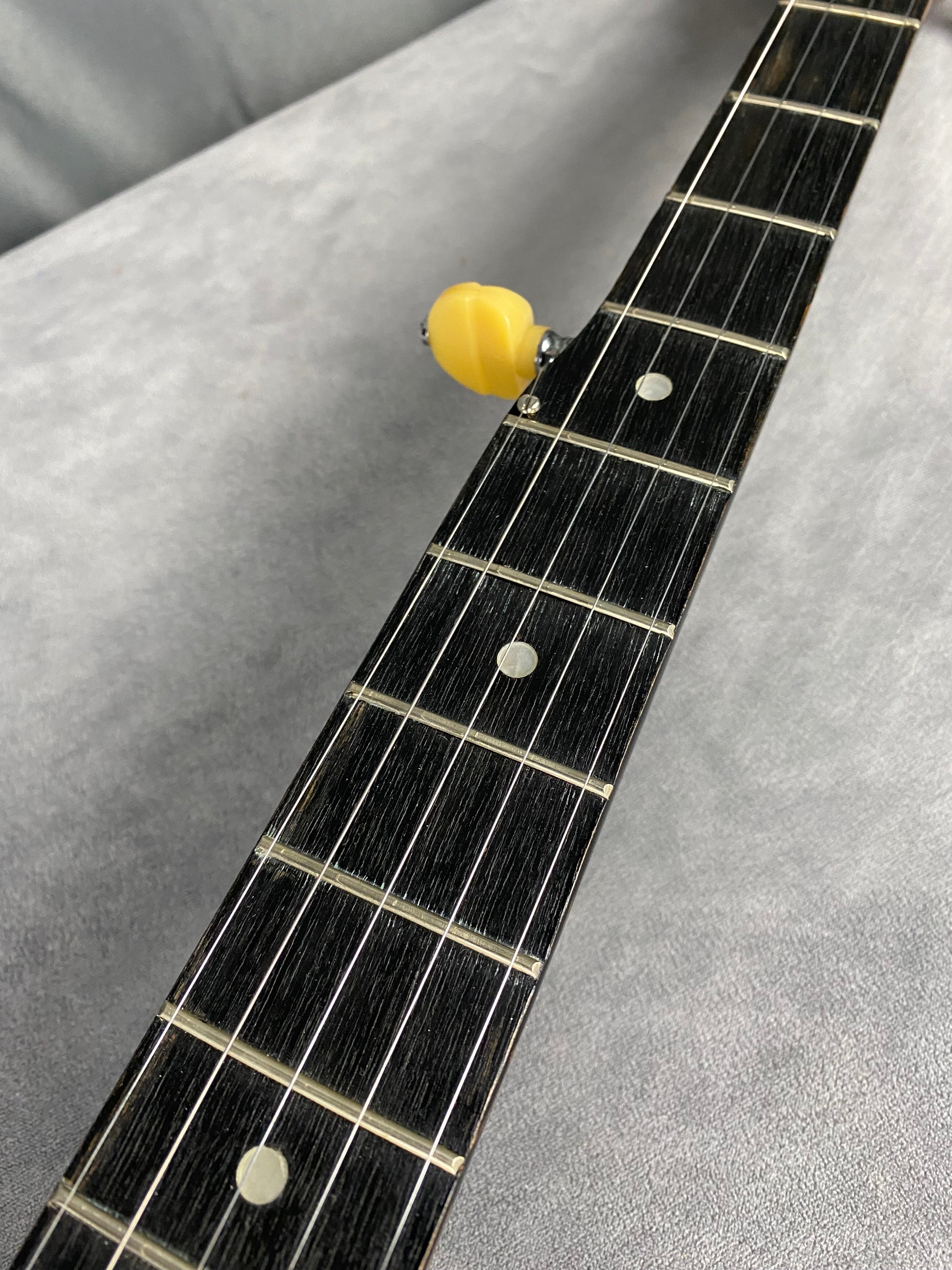 Peerless 5 string Banjo