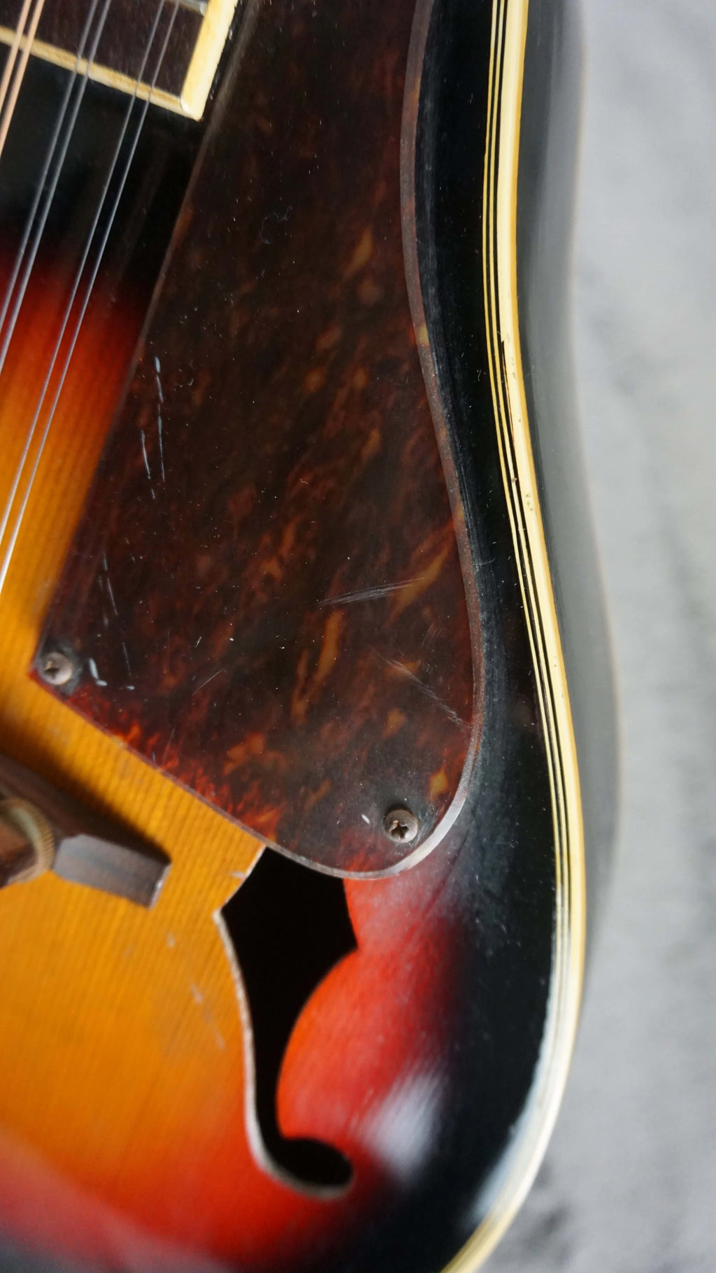 Thumb Japan Mandolin Sunburst