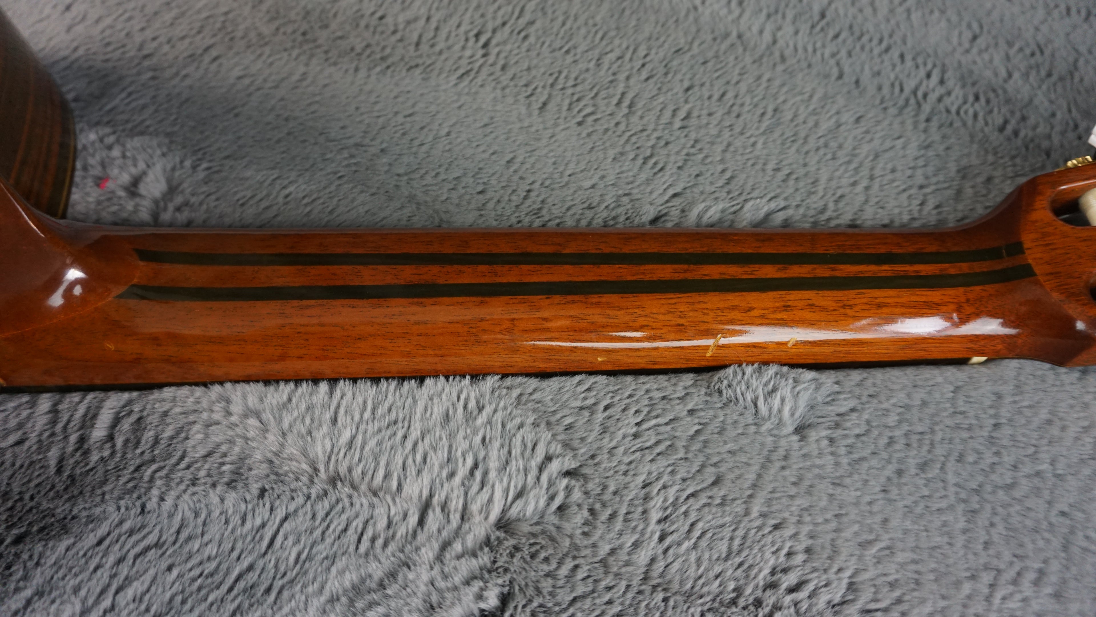 Albeniz (Zen-On) Modelo 50 Japan Classical Guitar