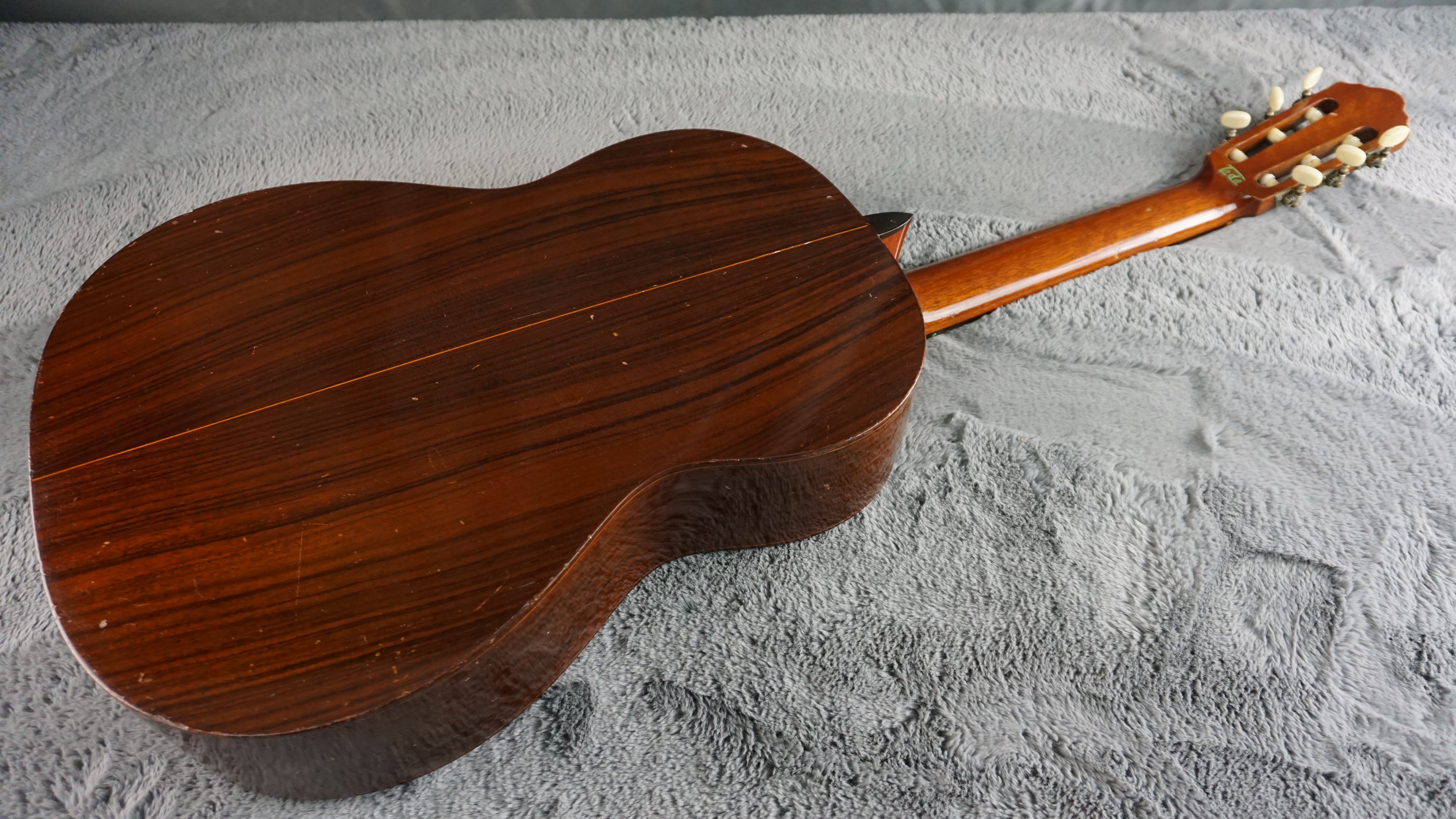 Teruaki Nakade Modelo CA 1969 Japan Classical Guitar