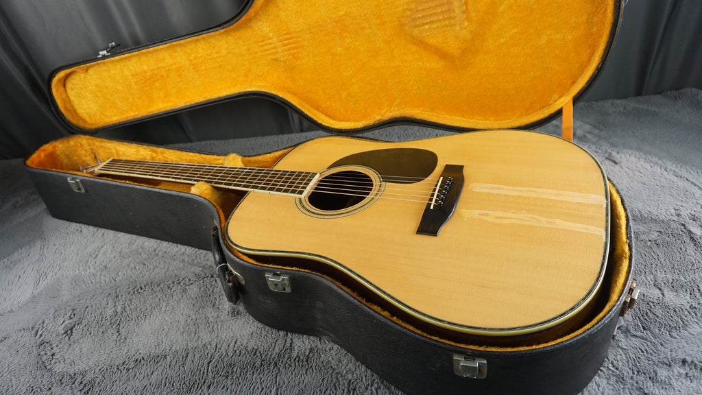 Morris 50 Special Japan Dreadnought w/ Hard Case