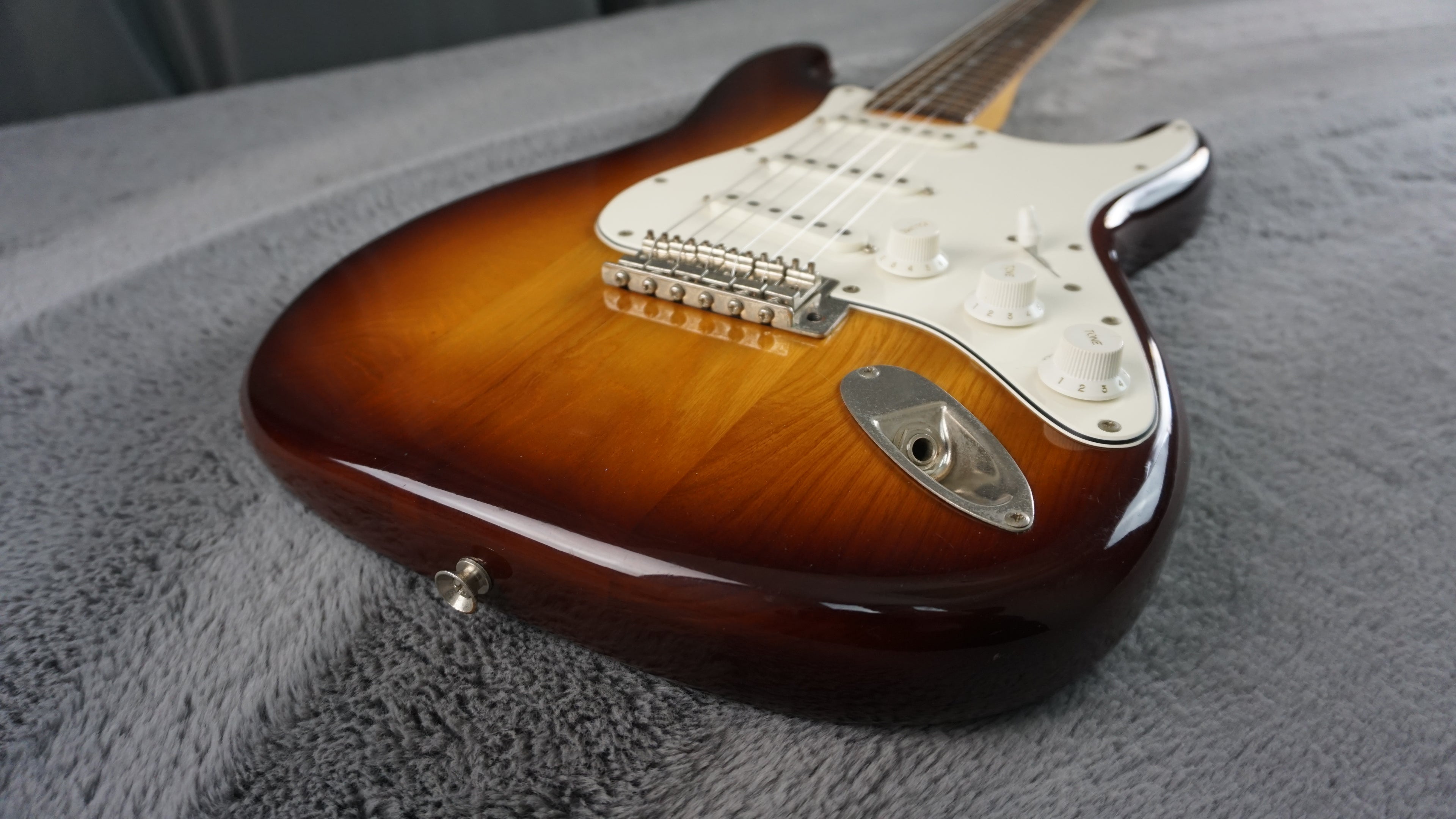 Fernandes S Style - Sunburst Japan