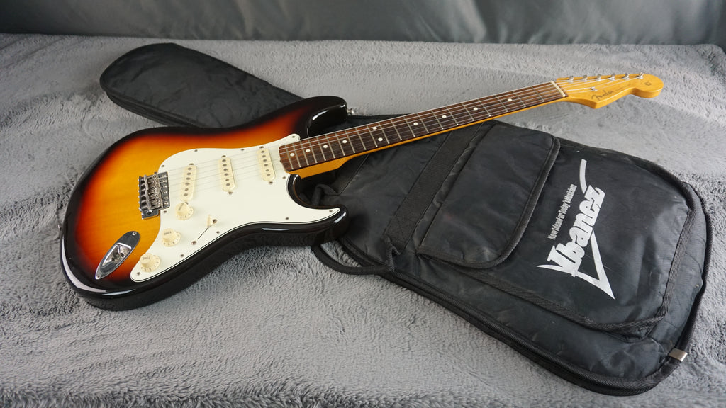 Fender Stratocaster 2017 - Sunburst Made in Japan