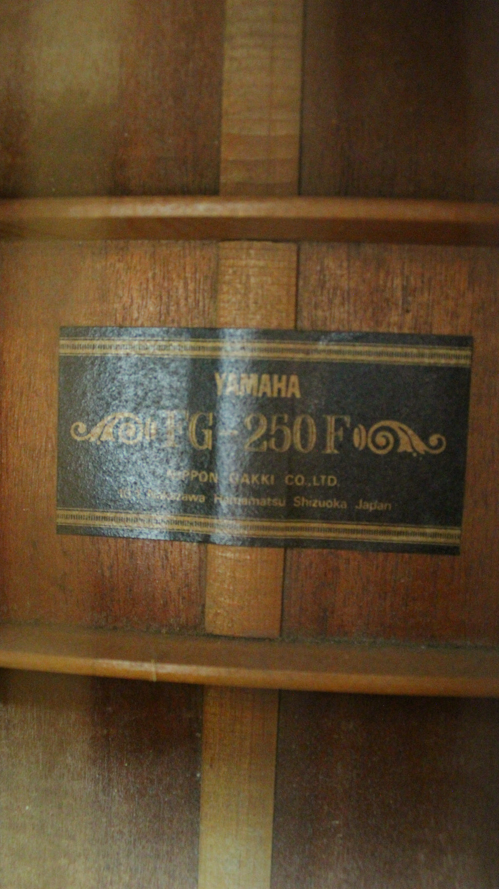 Yamaha G-250F Japan Acoustic Guitar