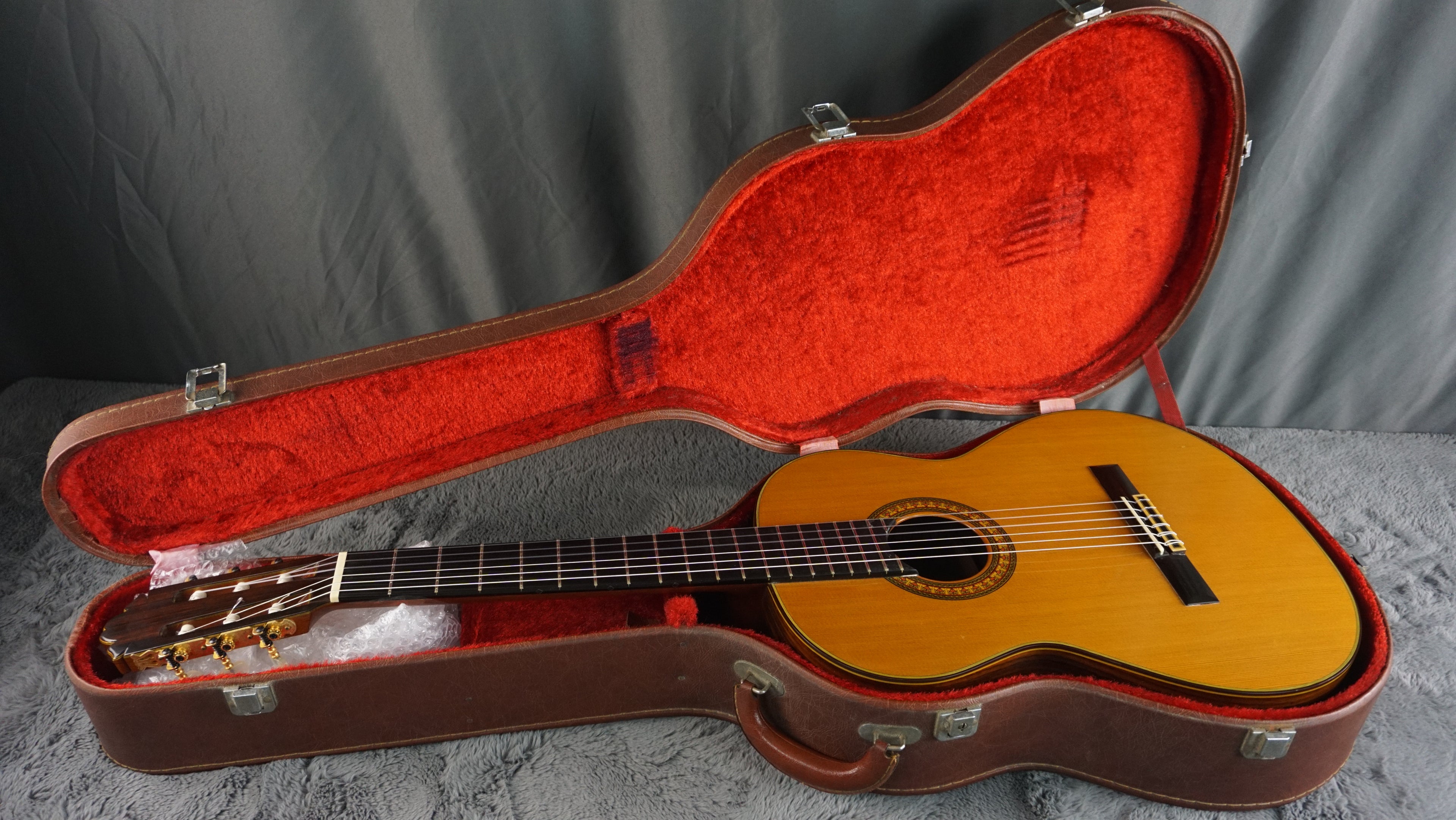 Aria AC-50 N Concert Guitar Handmade by Kuniharu Nobe Indian Rosewood!